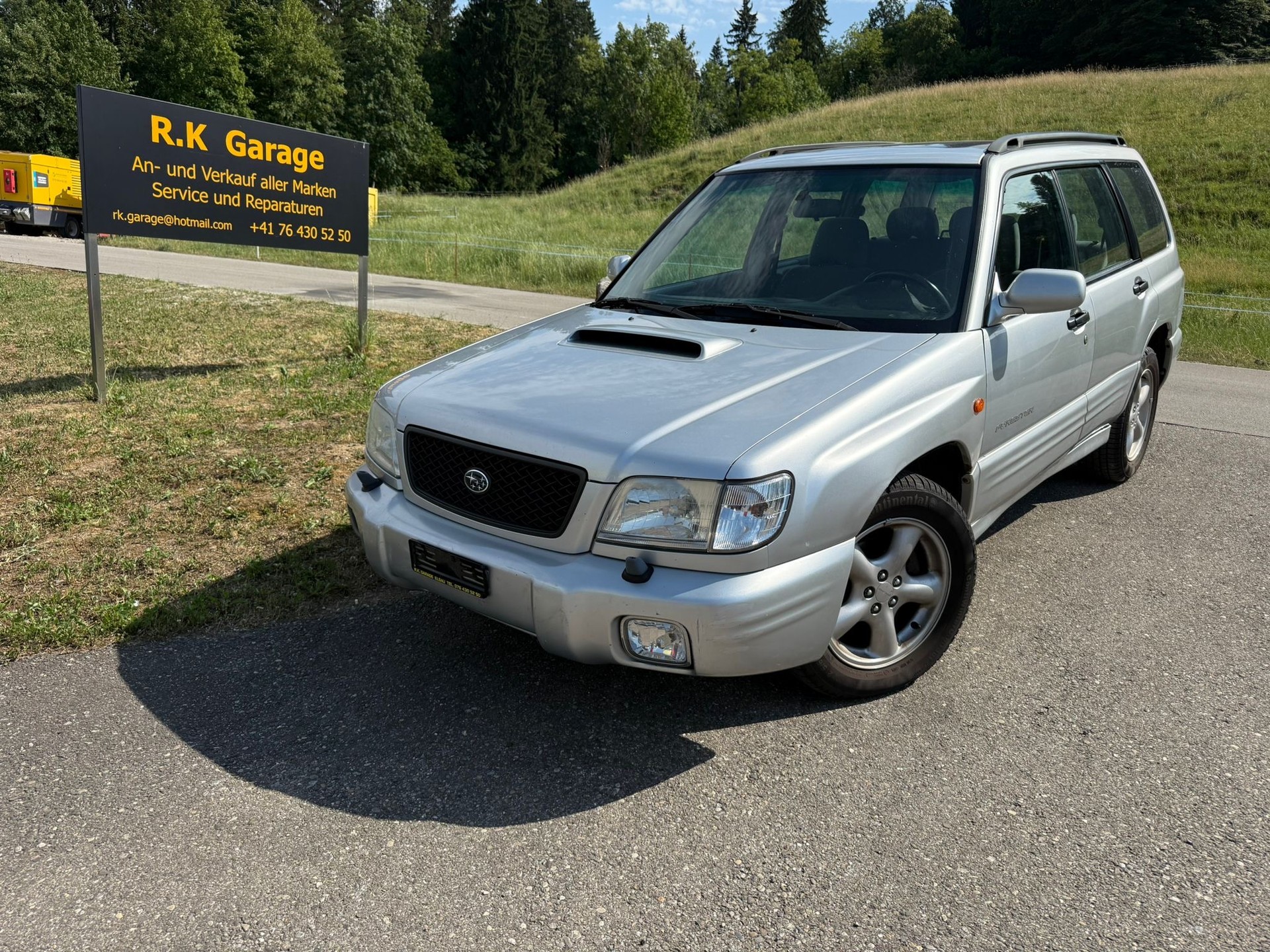 SUBARU Forester 2.0 Turbo Club Automatic-image-0
