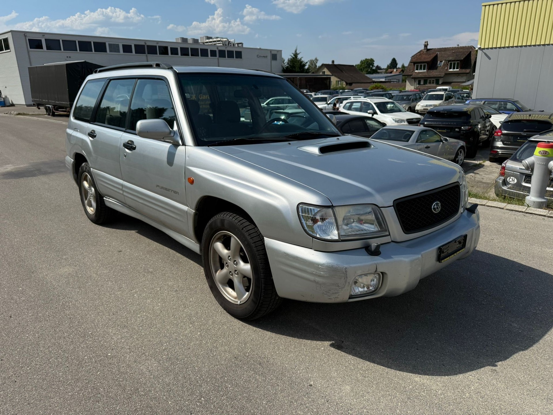SUBARU Forester 2.0 Turbo Club Automatic-image-6