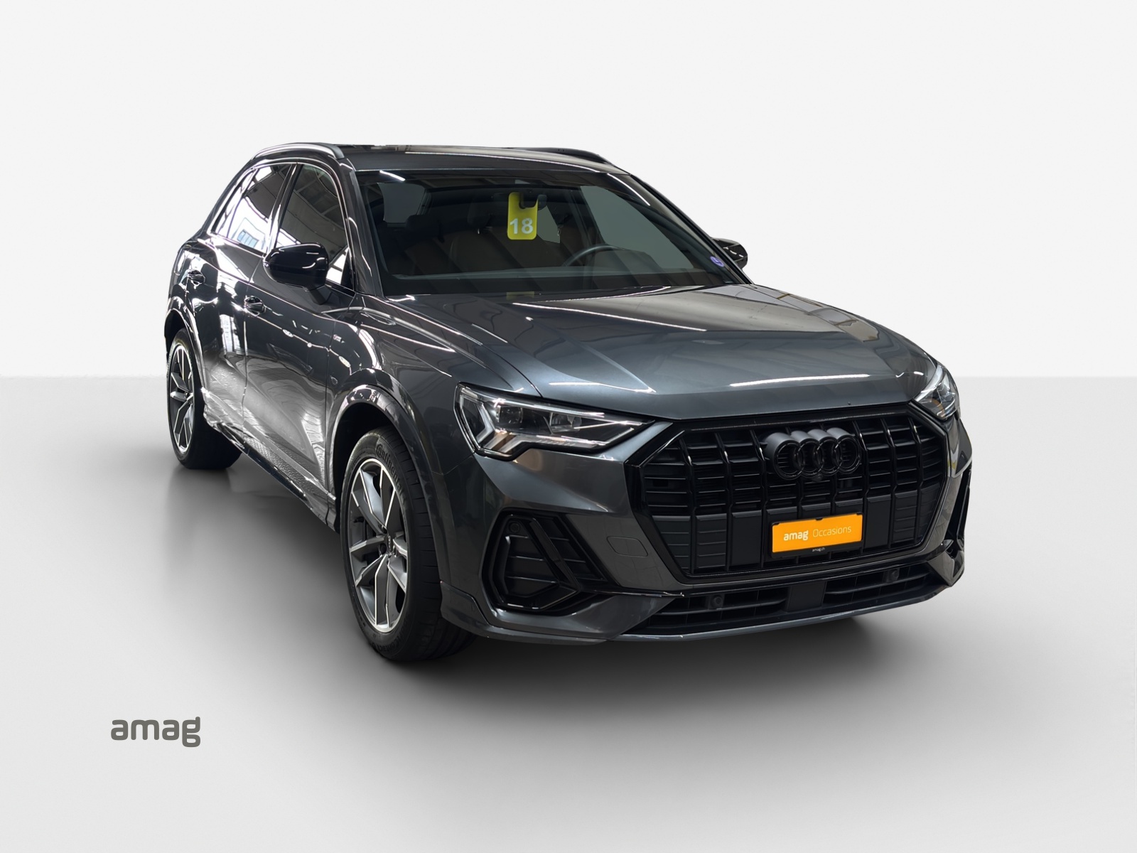 AUDI Q3 35 TFSI S line Attraction S-tronic-image-5