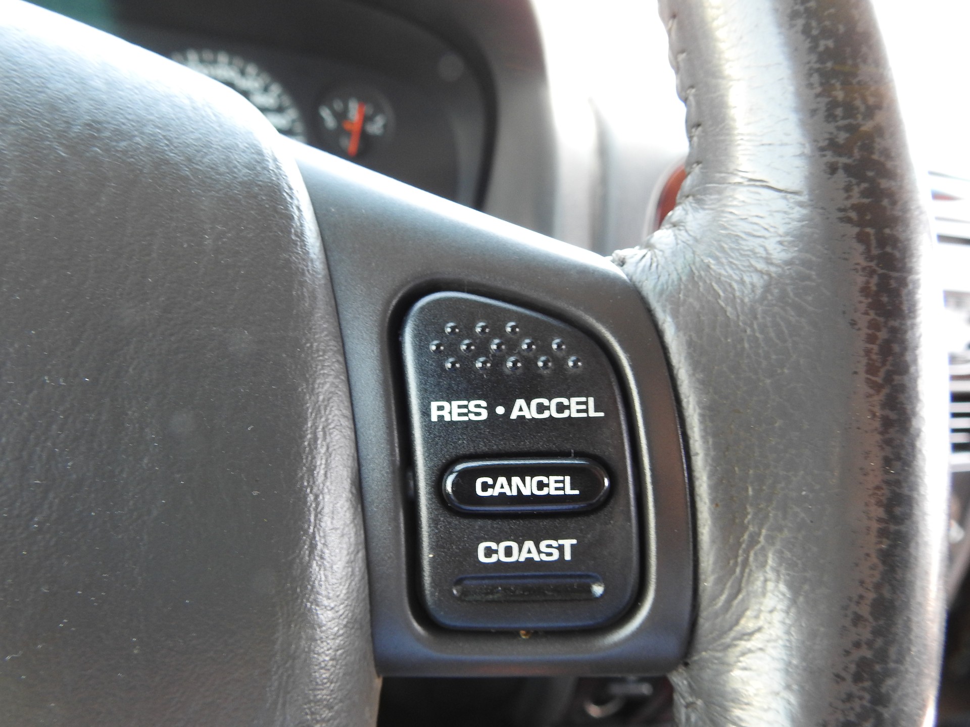 JEEP Grand Cherokee 4.7 Limited Automatic-image-24