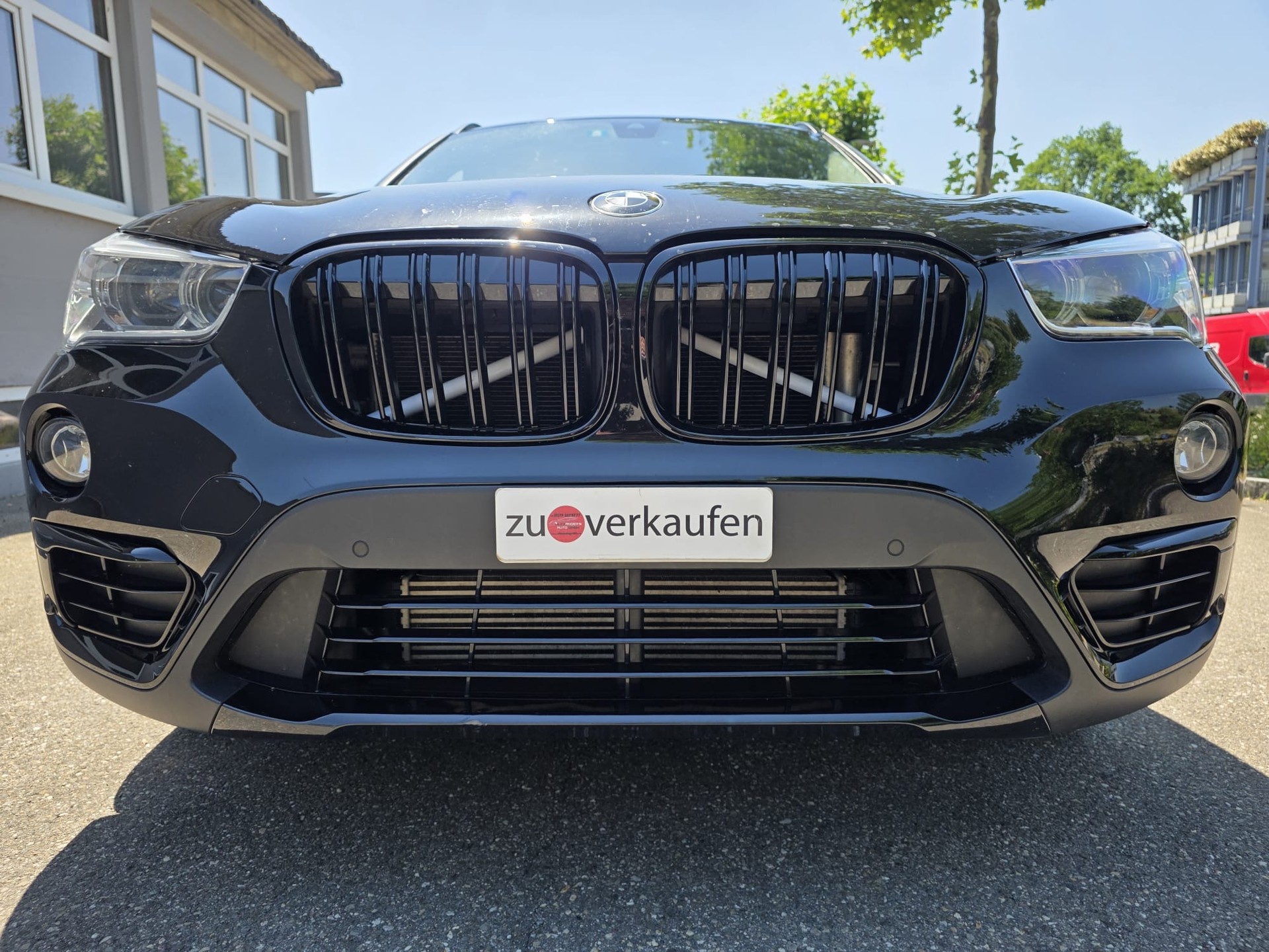 BMW X1 xDrive 20i xLine Steptronic-image-1