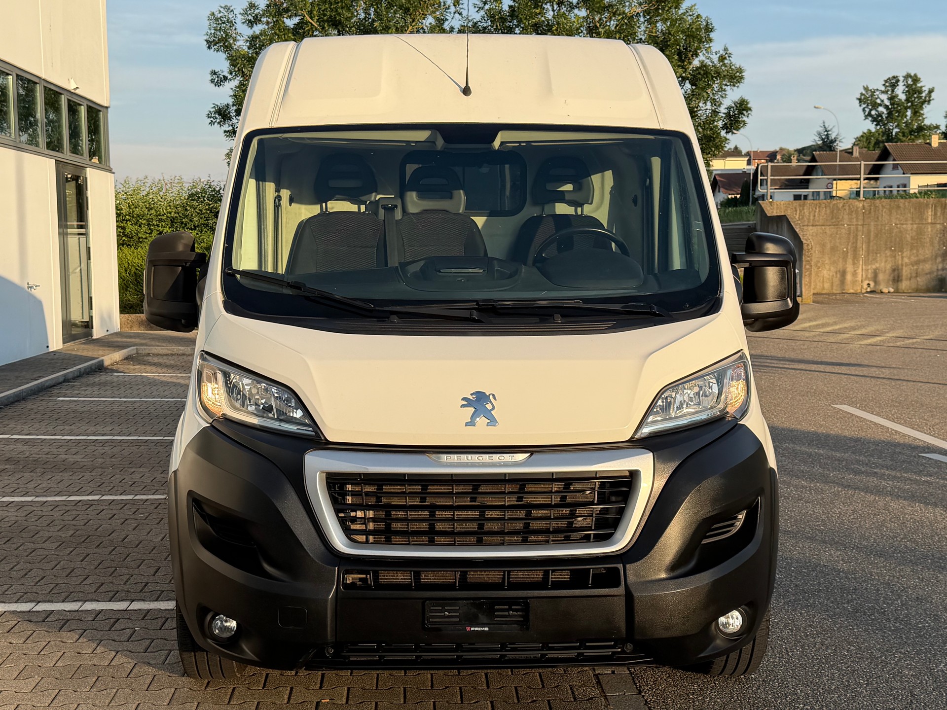 PEUGEOT PEUGEOT BOXER 2.0 HDI L2/H2. 3Sitze-image-3