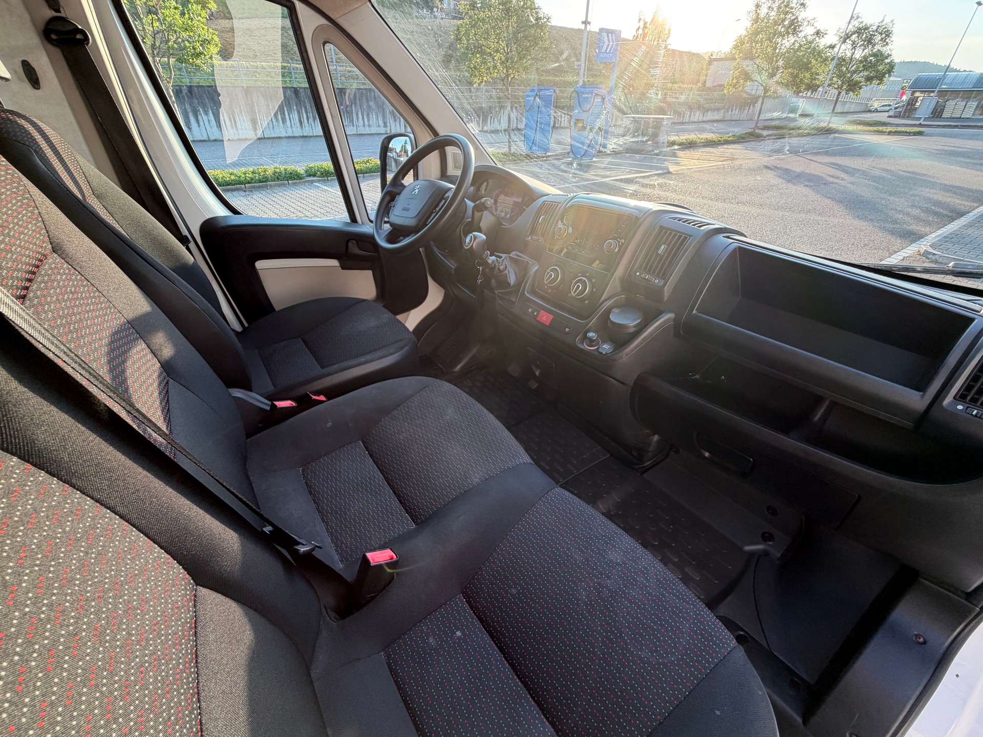 PEUGEOT PEUGEOT BOXER 2.0 HDI L2/H2. 3Sitze-image-13