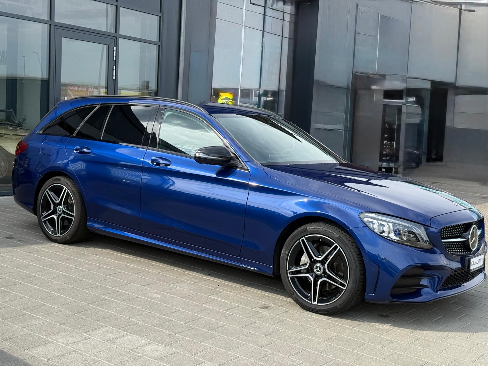 MERCEDES-BENZ C 220 d AMG Line 4Matic 9G-Tronic-image-1