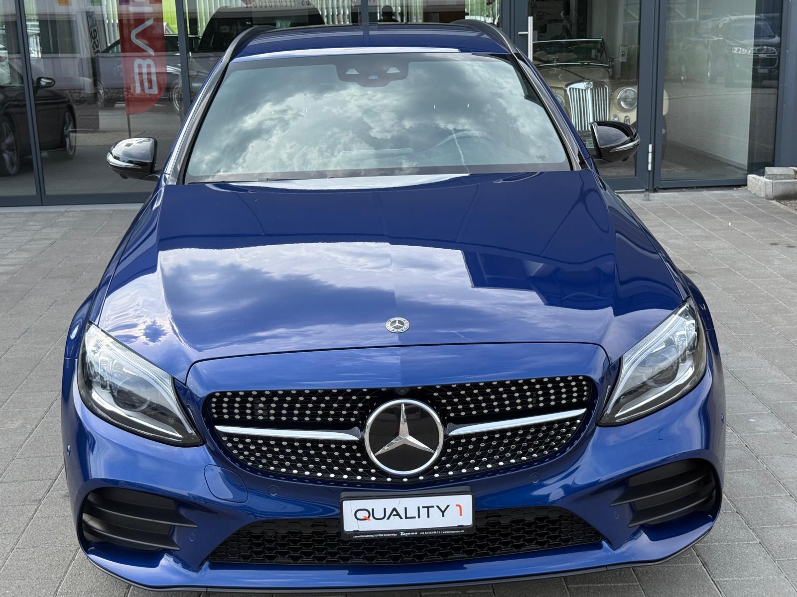 MERCEDES-BENZ C 220 d AMG Line 4Matic 9G-Tronic-image-10