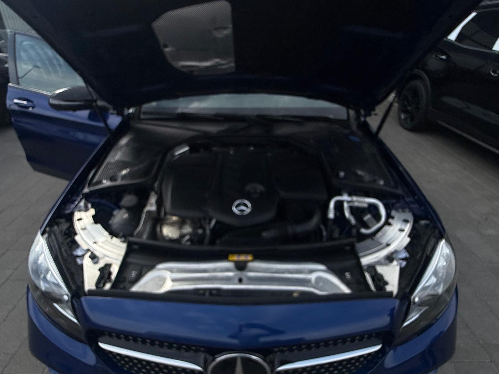 MERCEDES-BENZ C 220 d AMG Line 4Matic 9G-Tronic-image-12