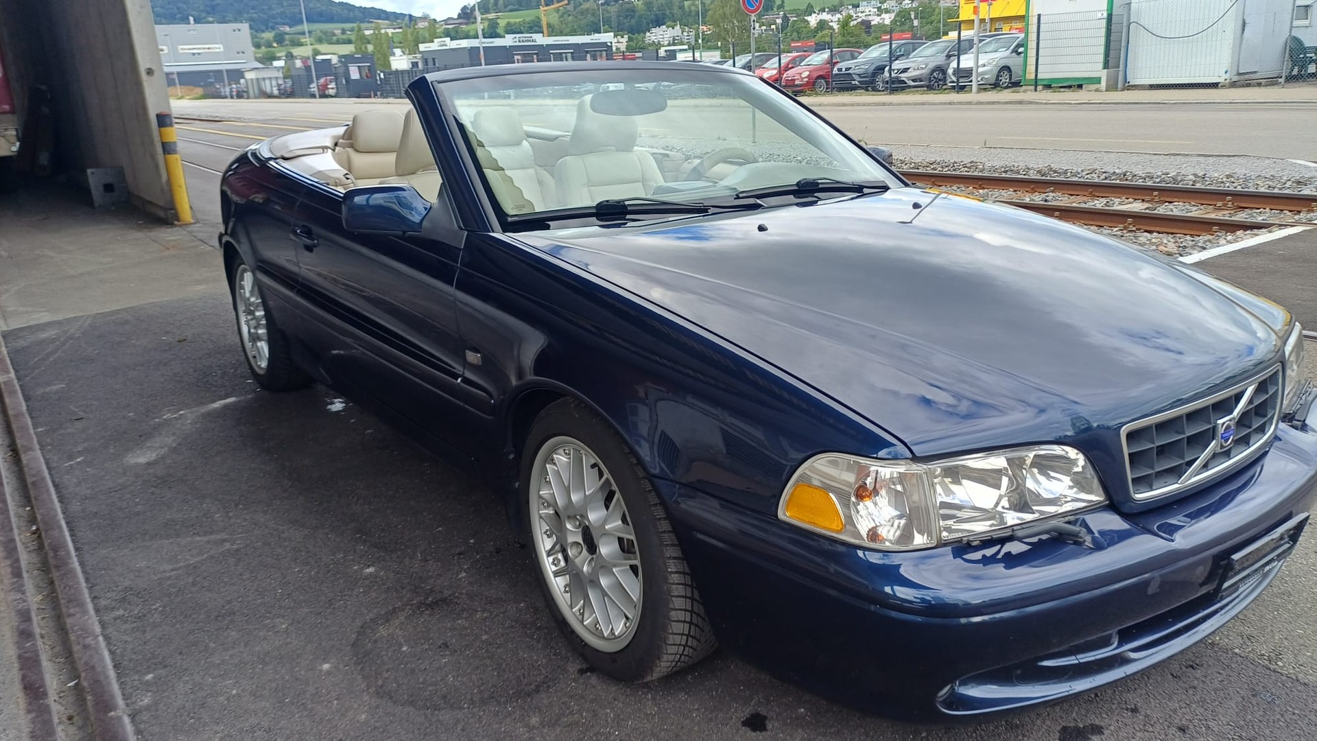 VOLVO C70 Cabrio T5 Collection frisch MFK & Service-image-2