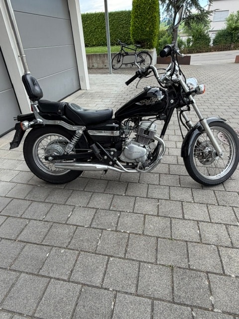 HONDA Rebel 125