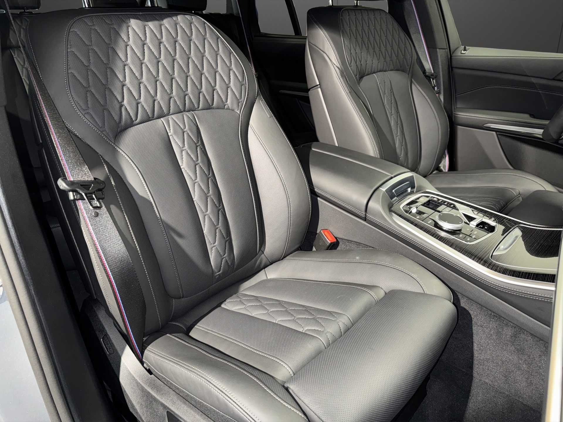BMW X5 50e xDrive M Sport-image-17