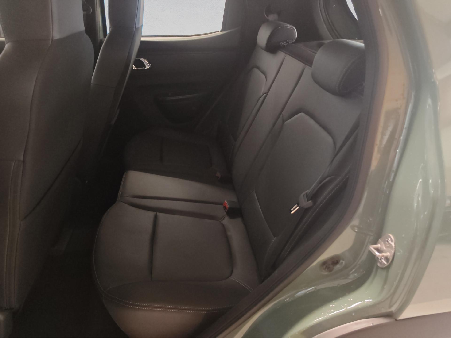 DACIA Spring 27 kWh Electric 65 Extreme-image-14