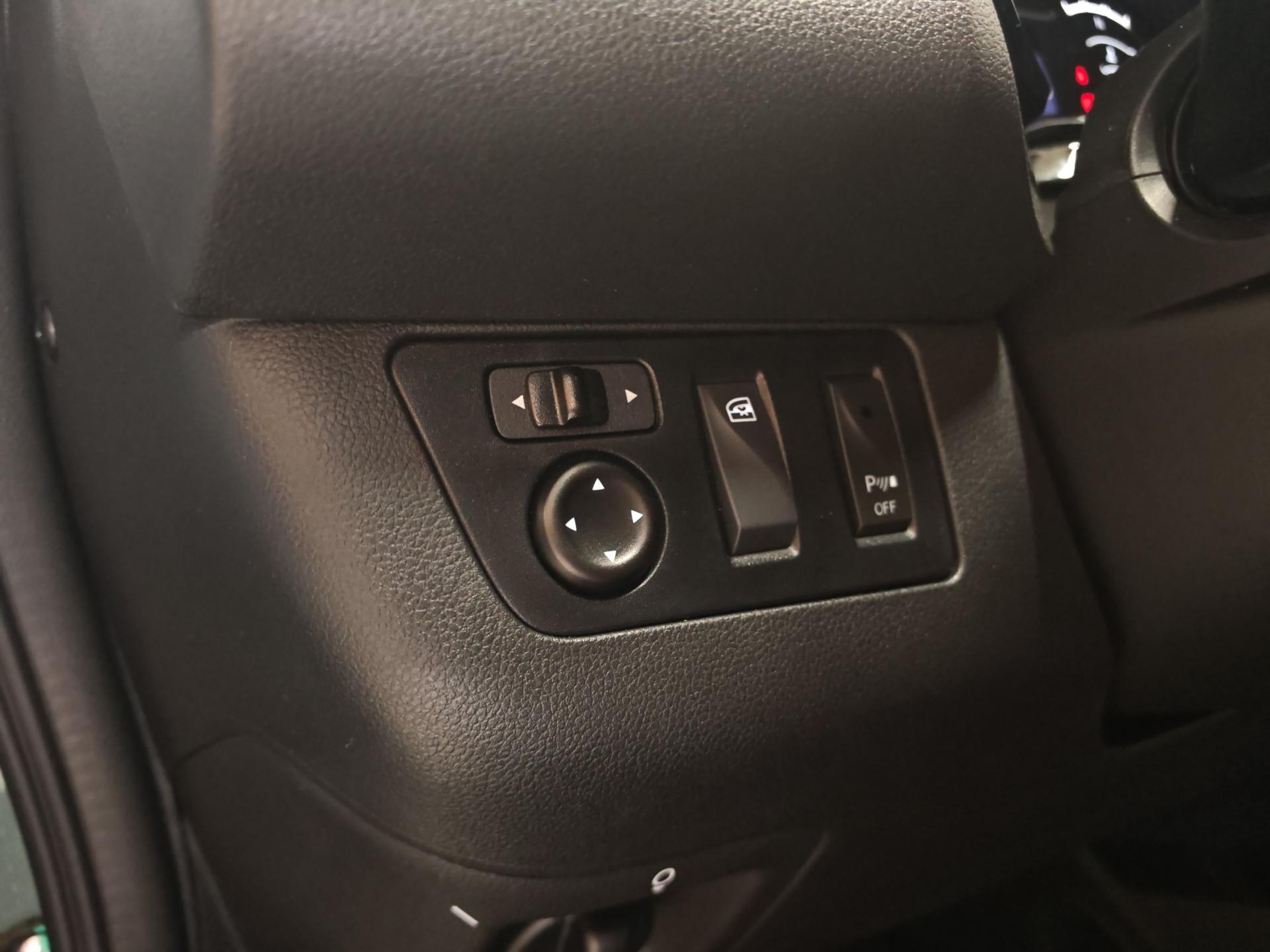 DACIA Spring 27 kWh Electric 65 Extreme-image-18