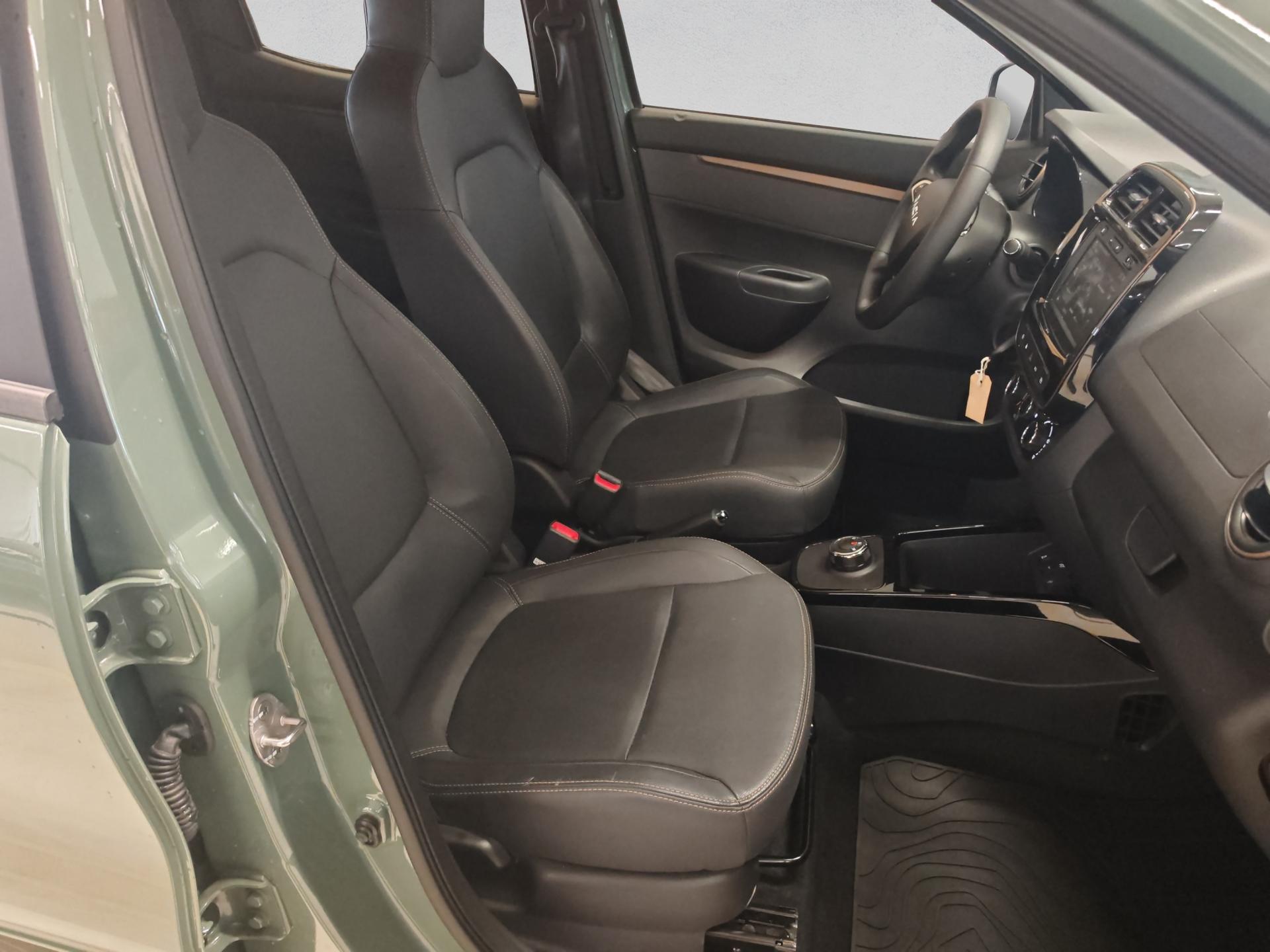 DACIA Spring 27 kWh Electric 65 Extreme-image-16