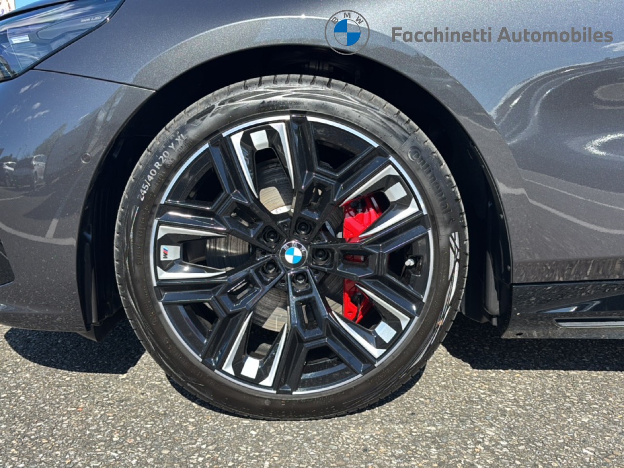 BMW i5 M60 xDrive M Sport Pro-image-8