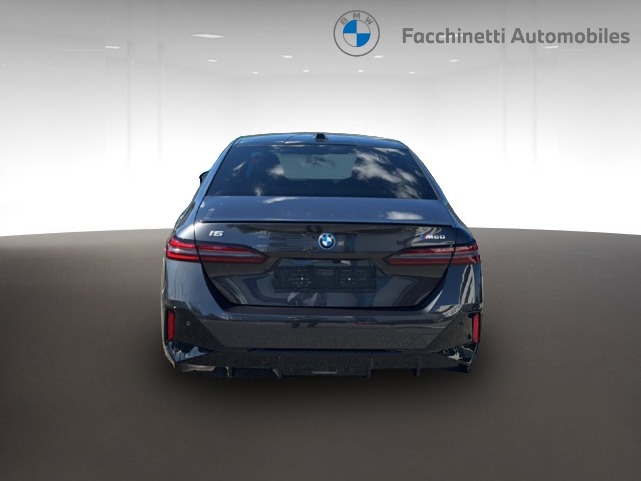 BMW i5 M60 xDrive M Sport Pro-image-3