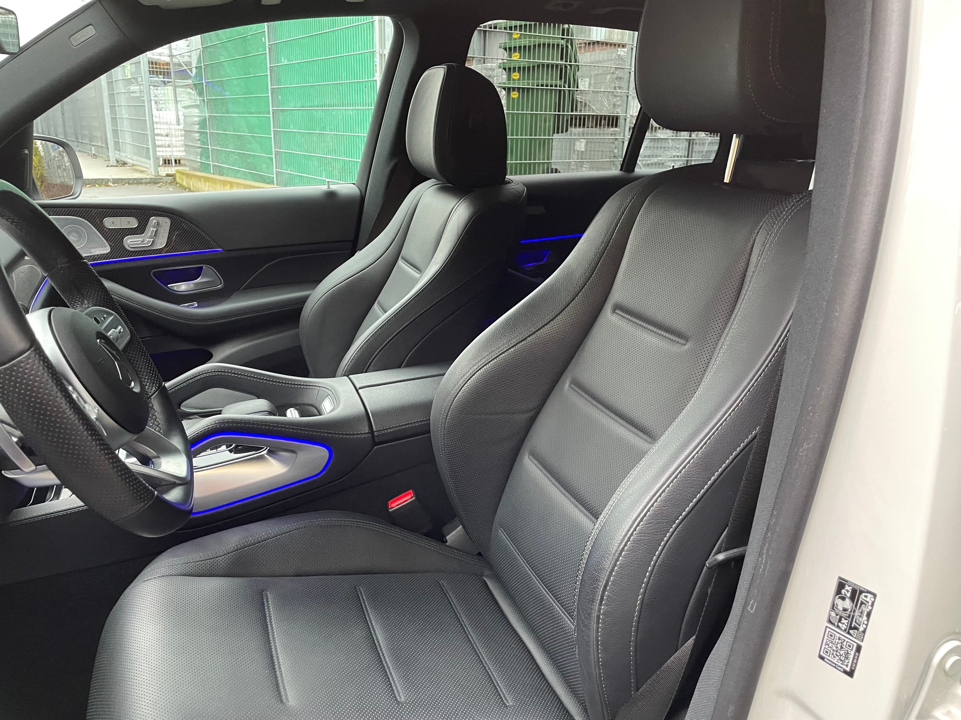 MERCEDES-BENZ GLE 450 AMG Line 4Matic-image-18