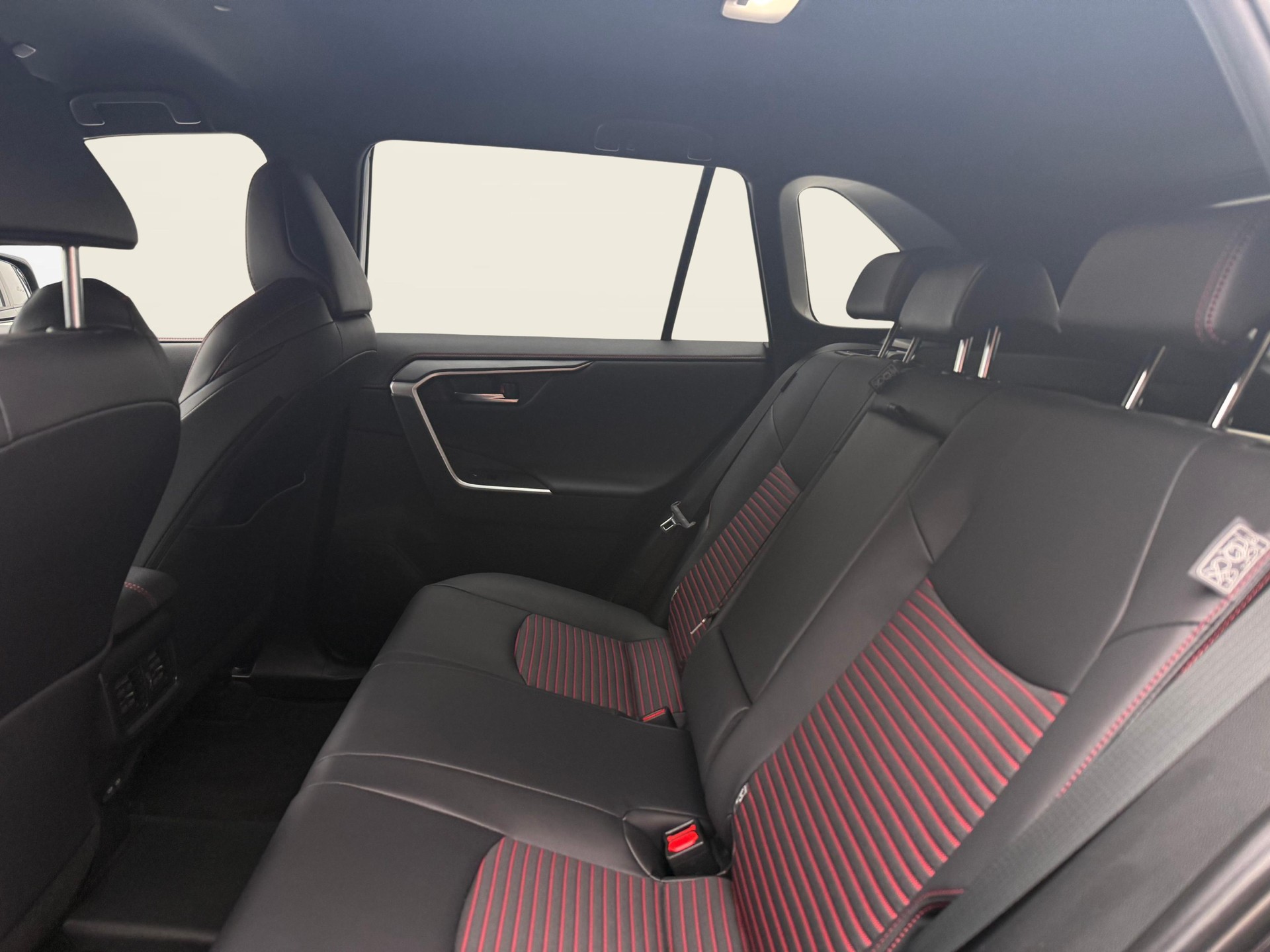 SUZUKI Across 2.5 PHEV Compact Top 4x4-image-10