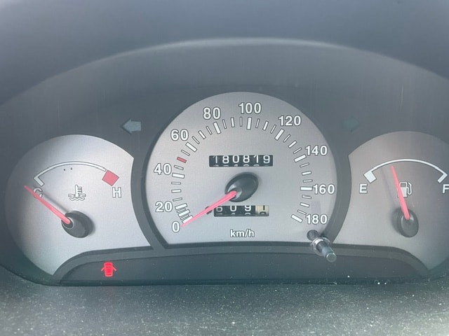 HYUNDAI 1.1 GLS-image-5