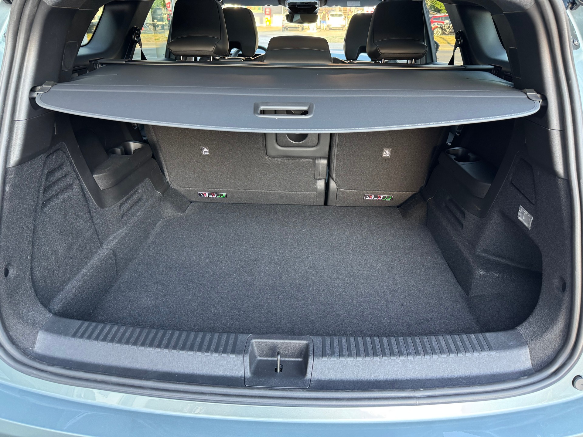 RENAULT Espace 1.2 E-Tech 200 Esprit Alpine 5-Sitze-image-9