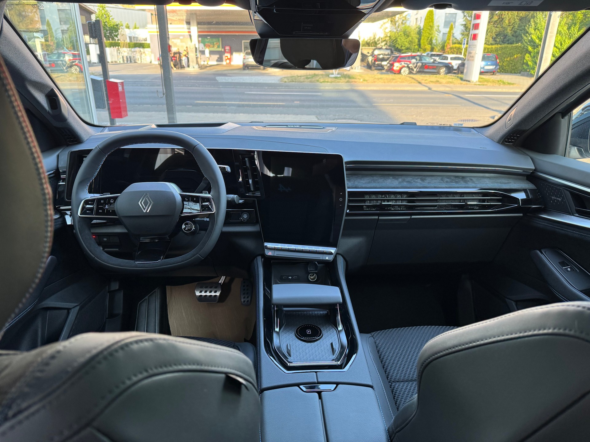 RENAULT Espace 1.2 E-Tech 200 Esprit Alpine 5-Sitze-image-11