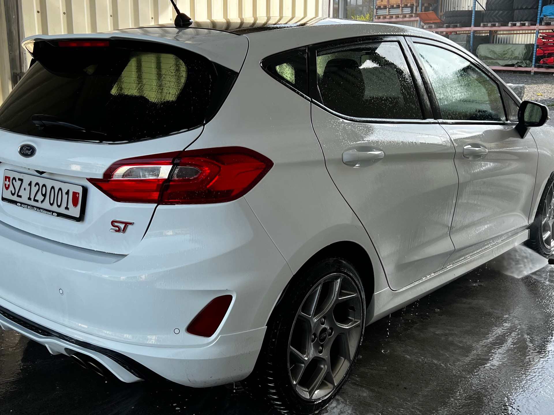 FORD 1.5 EcoB ST-image-2