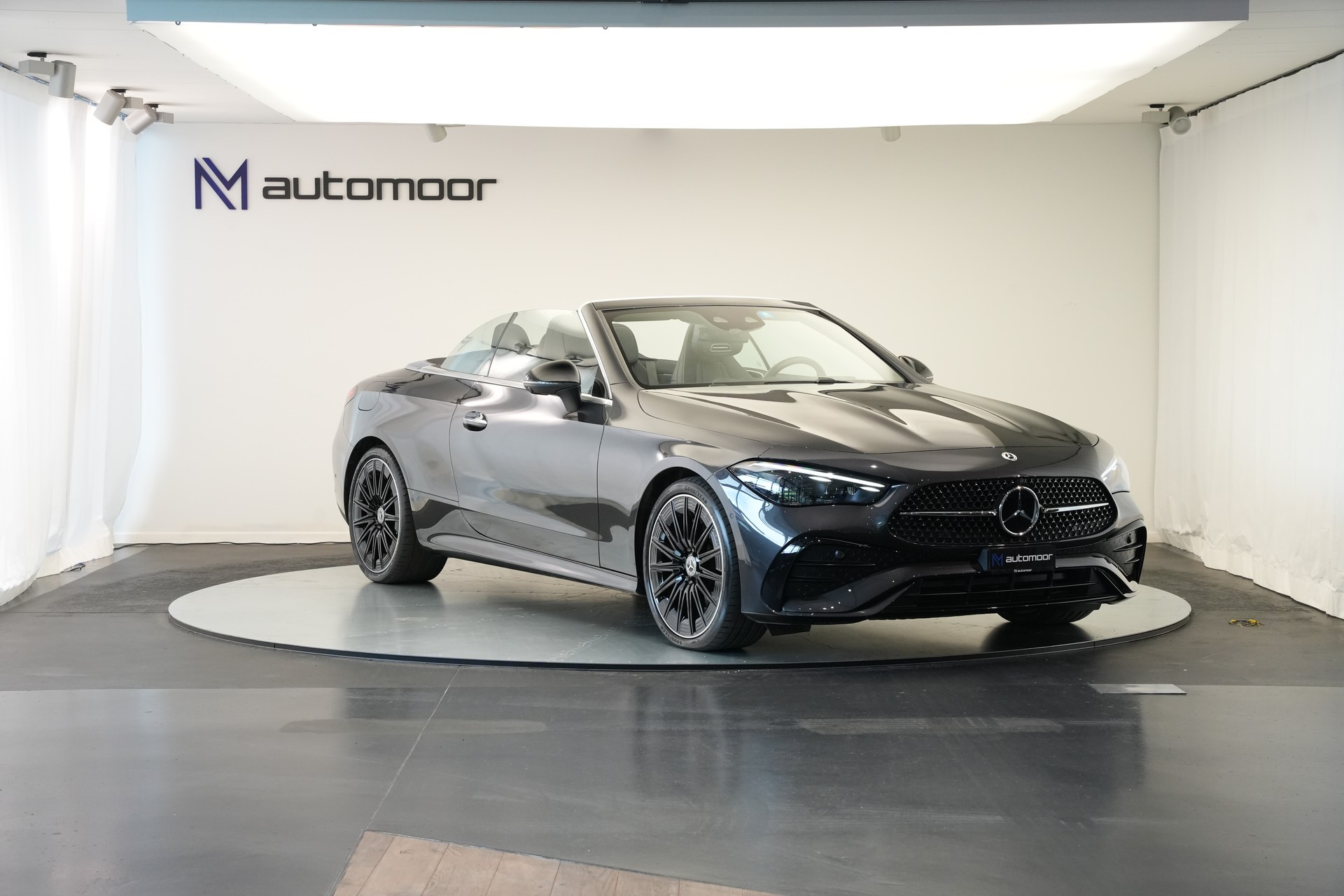 MERCEDES-BENZ CLE 300 Cabrio 4Matic 9G-Tronic *CH-Fahrzeug* *Burmester* *HuD*-showroom-element-2