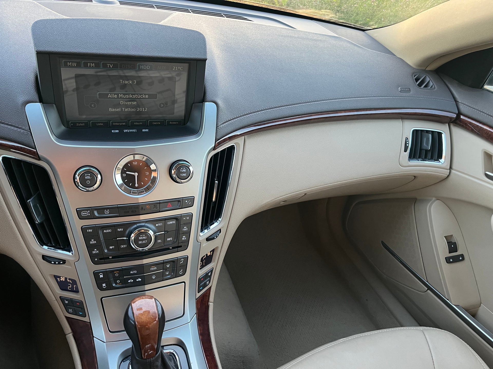 CADILLAC CTS Sedan 3.6 AWD Sport Luxury Automatic-image-11