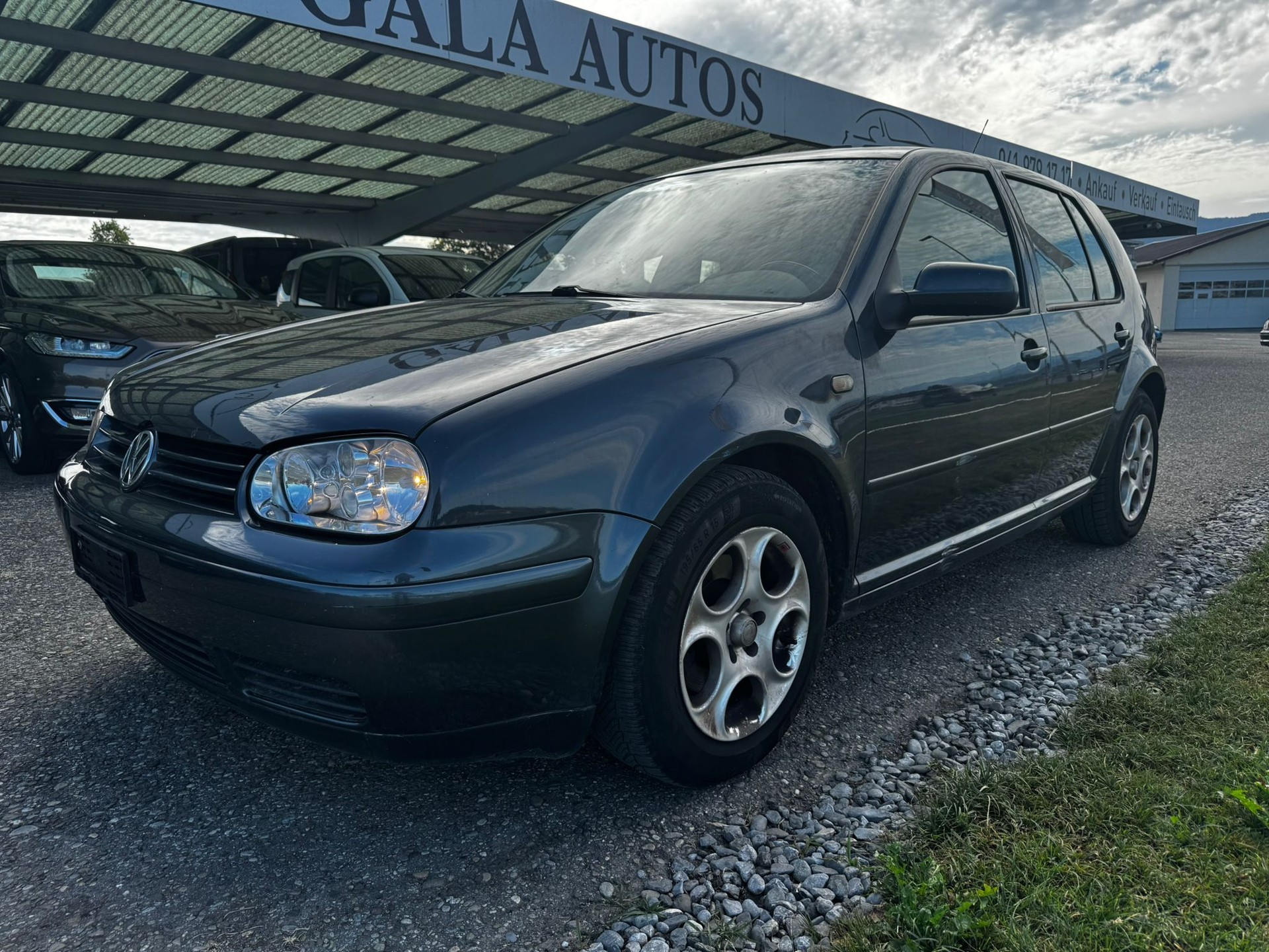 VW Golf 1.8 GTI-image-0