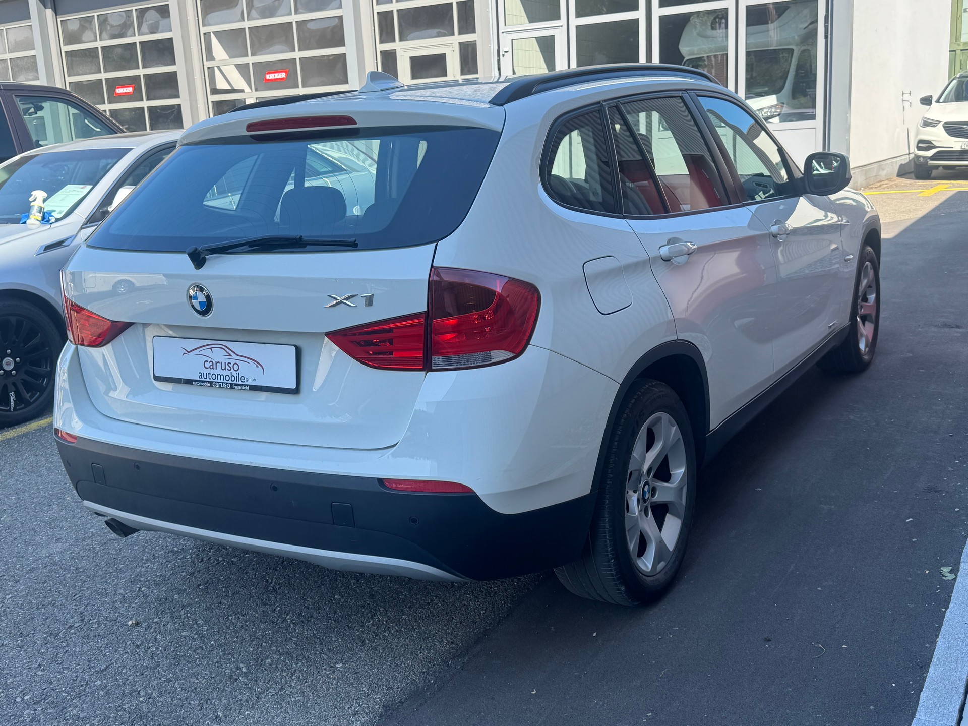 BMW X1 xDrive 18d-image-2