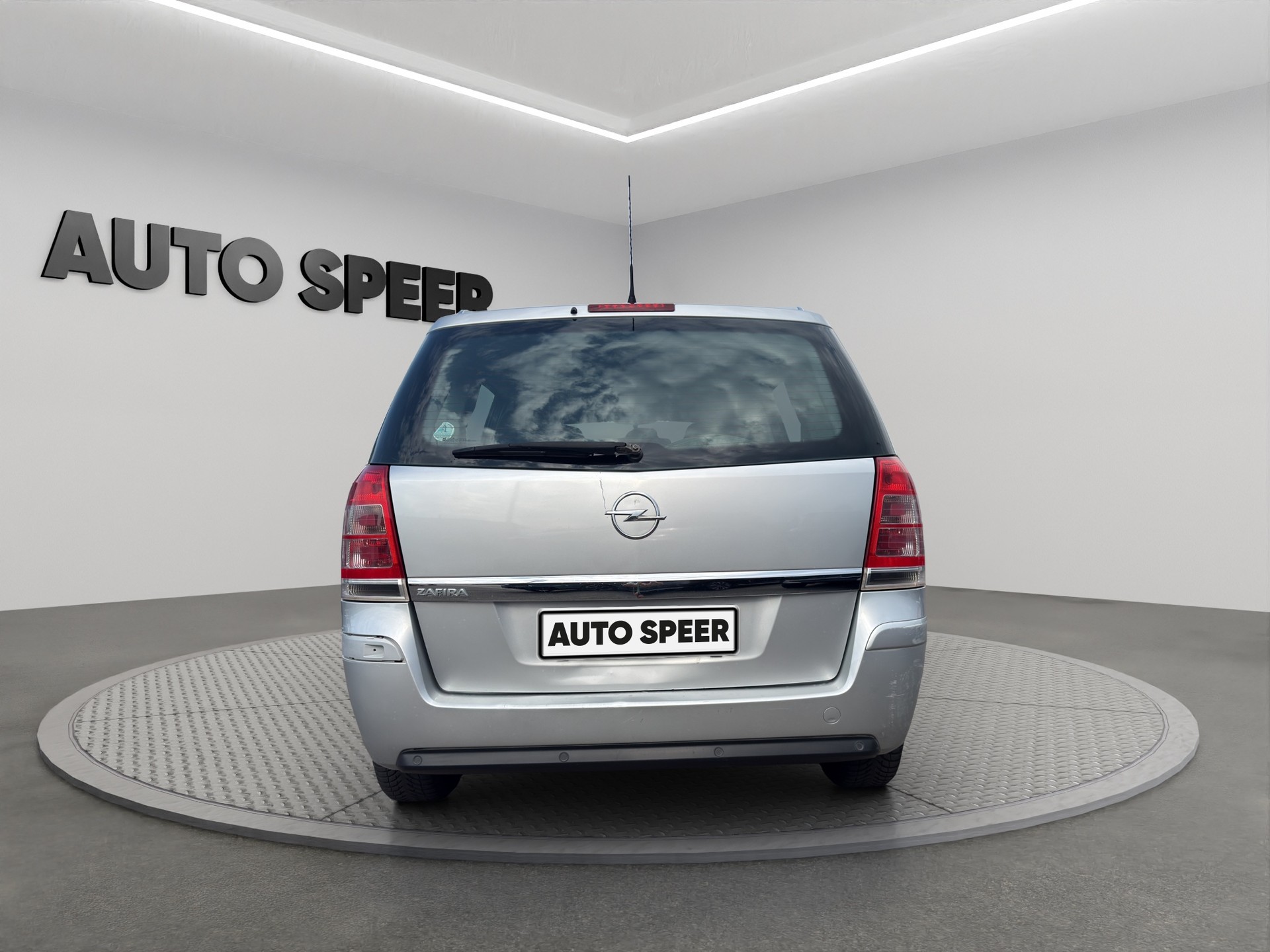 OPEL Zafira 2.2 16V Direct Enjoy-image-6