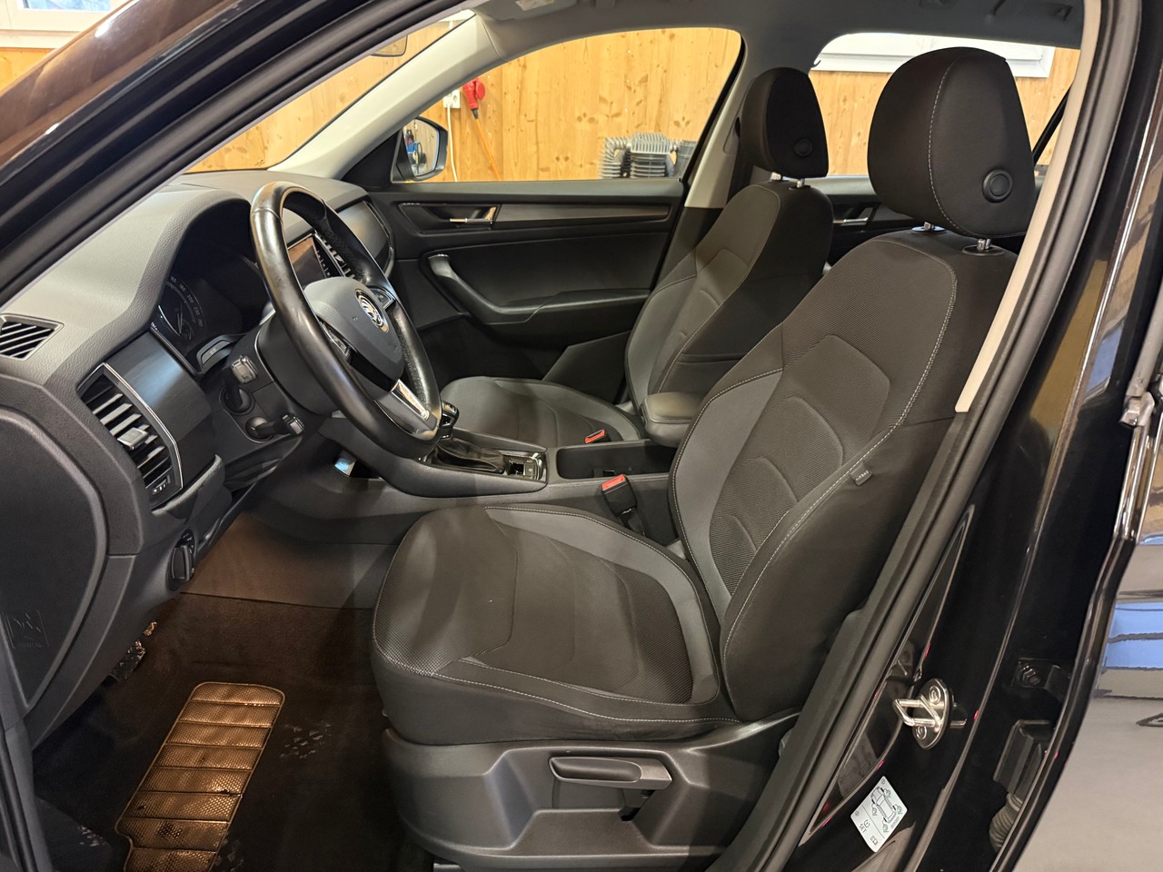 SKODA Kodiaq 2.0 TSI Ambition DSG 4x4-image-5