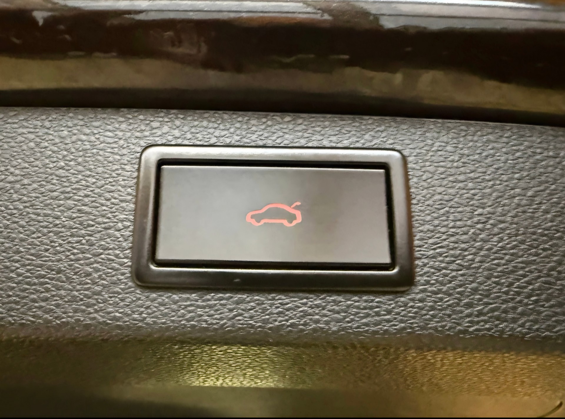 SKODA Kodiaq 2.0 TSI Ambition DSG 4x4-image-14