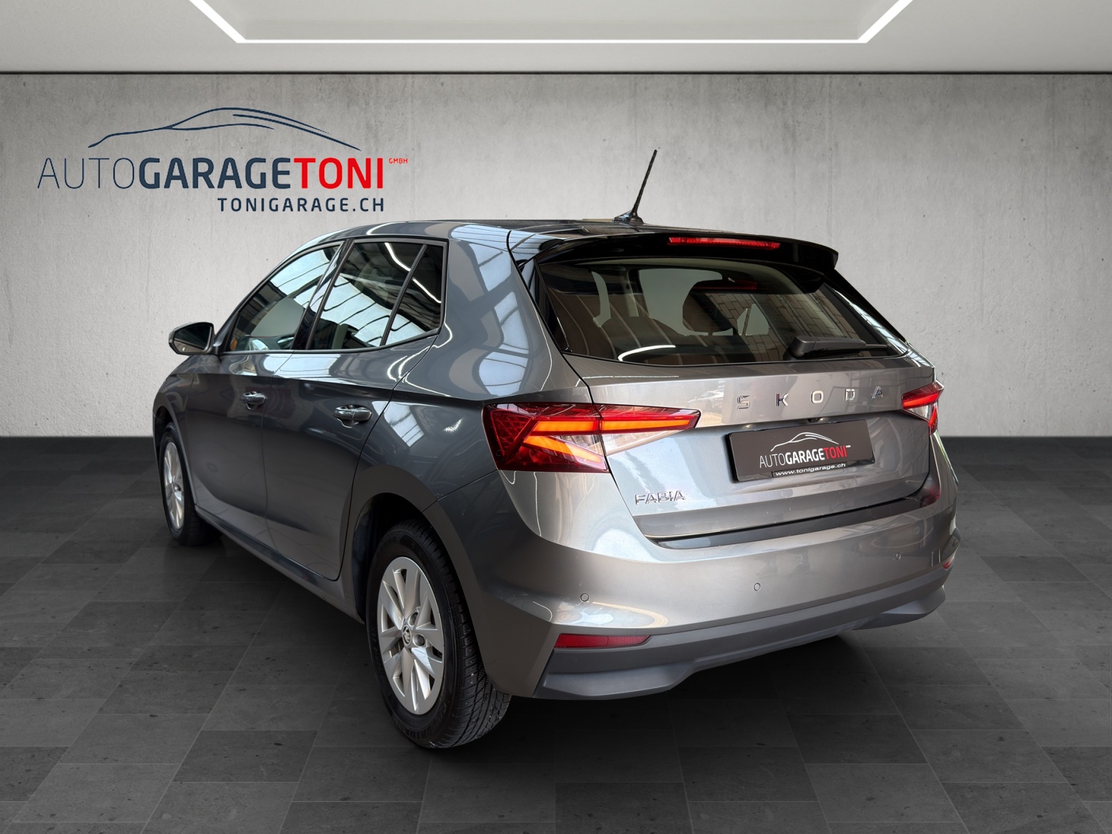 SKODA Fabia 1.0 TSI Dynamic DSG-image-6
