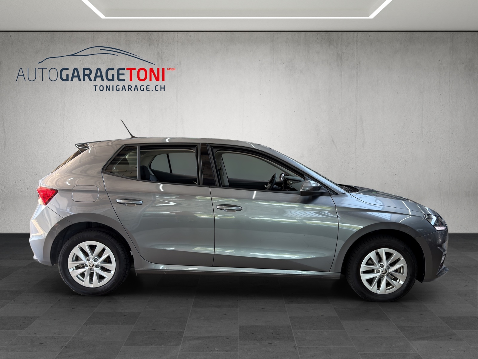 SKODA Fabia 1.0 TSI Dynamic DSG-image-4