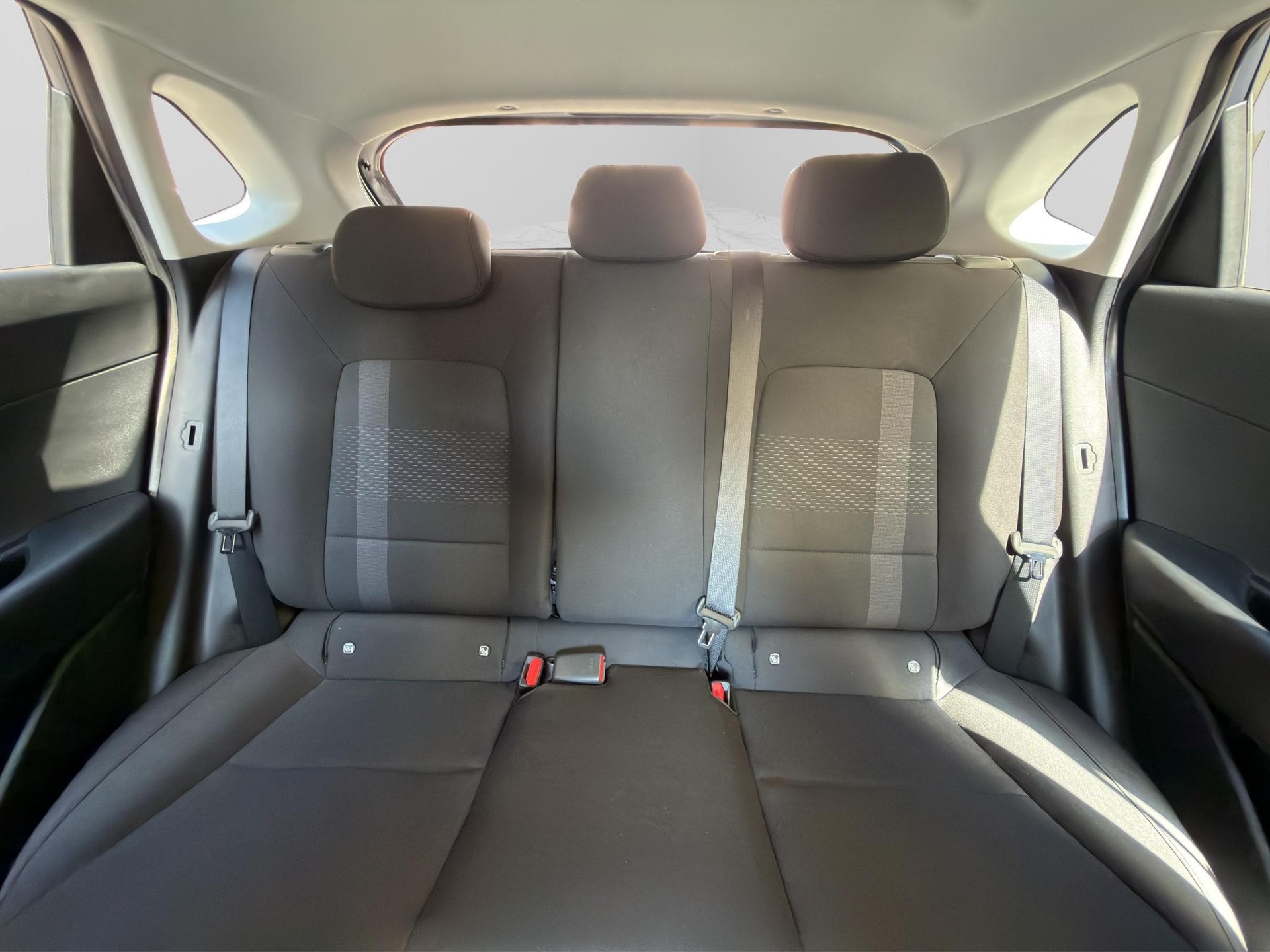 HYUNDAI i20 1.0 T-GDi Amplia DCT-image-10