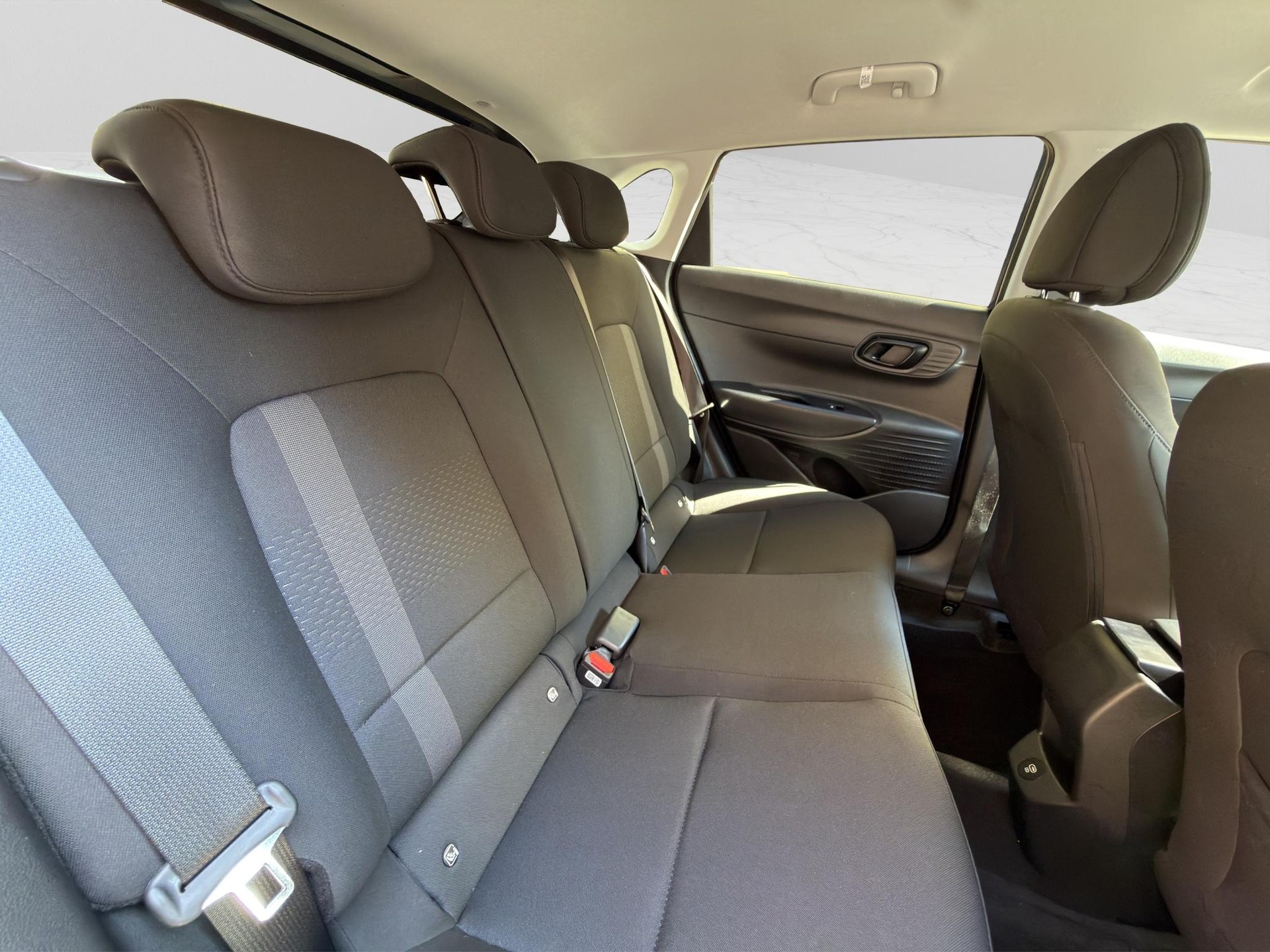 HYUNDAI i20 1.0 T-GDi Amplia DCT-image-17