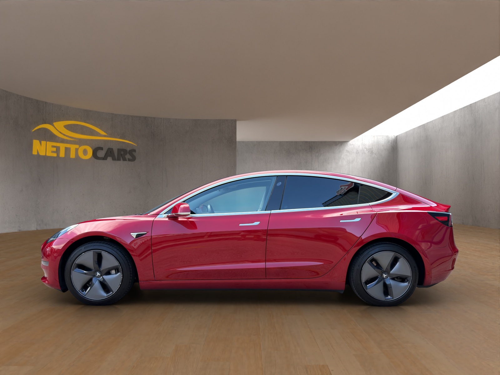 TESLA Model 3 Long Range Dual Motor AWD-showroom-element-2