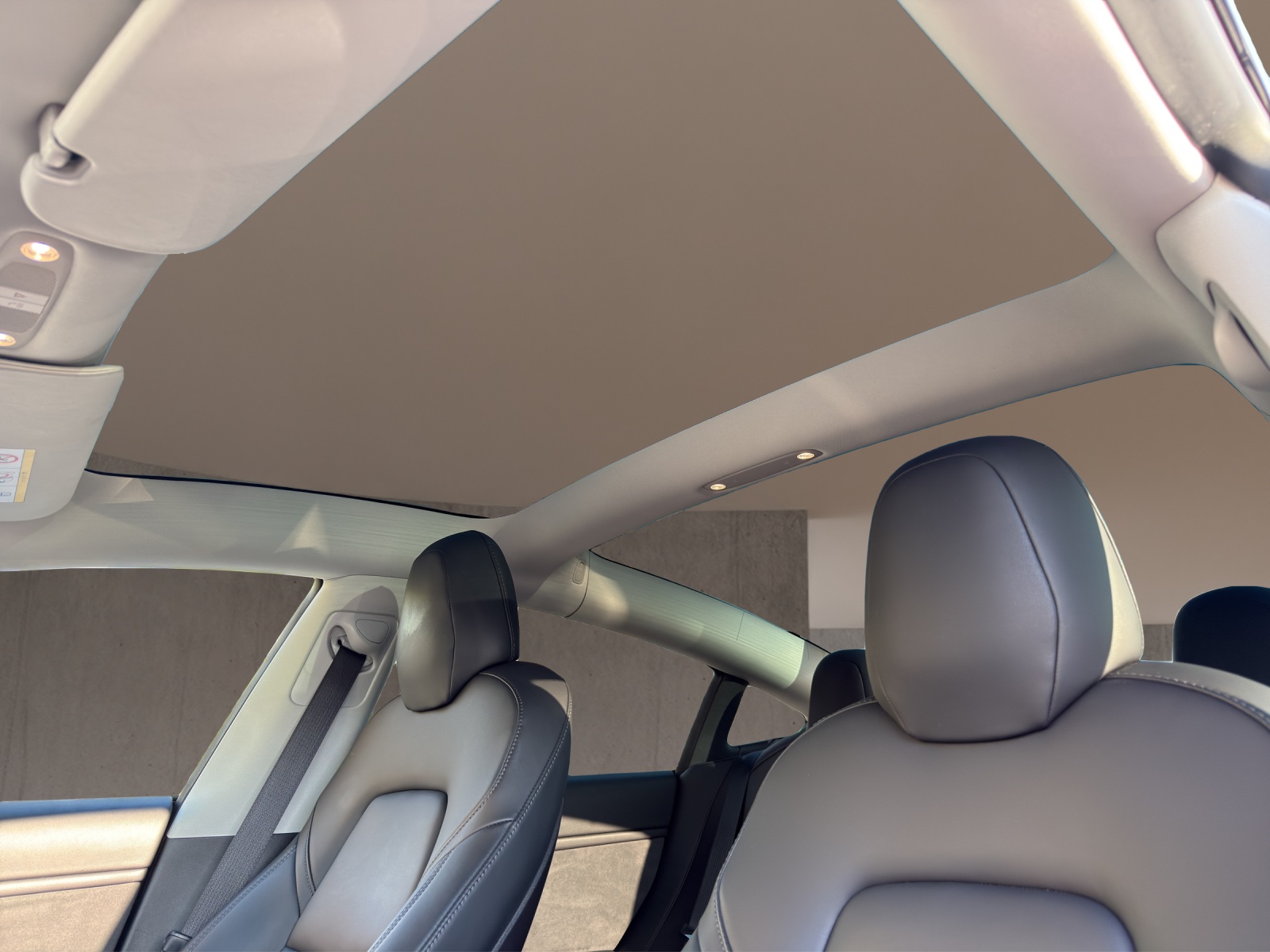 TESLA Model 3 Long Range Dual Motor AWD-image-19
