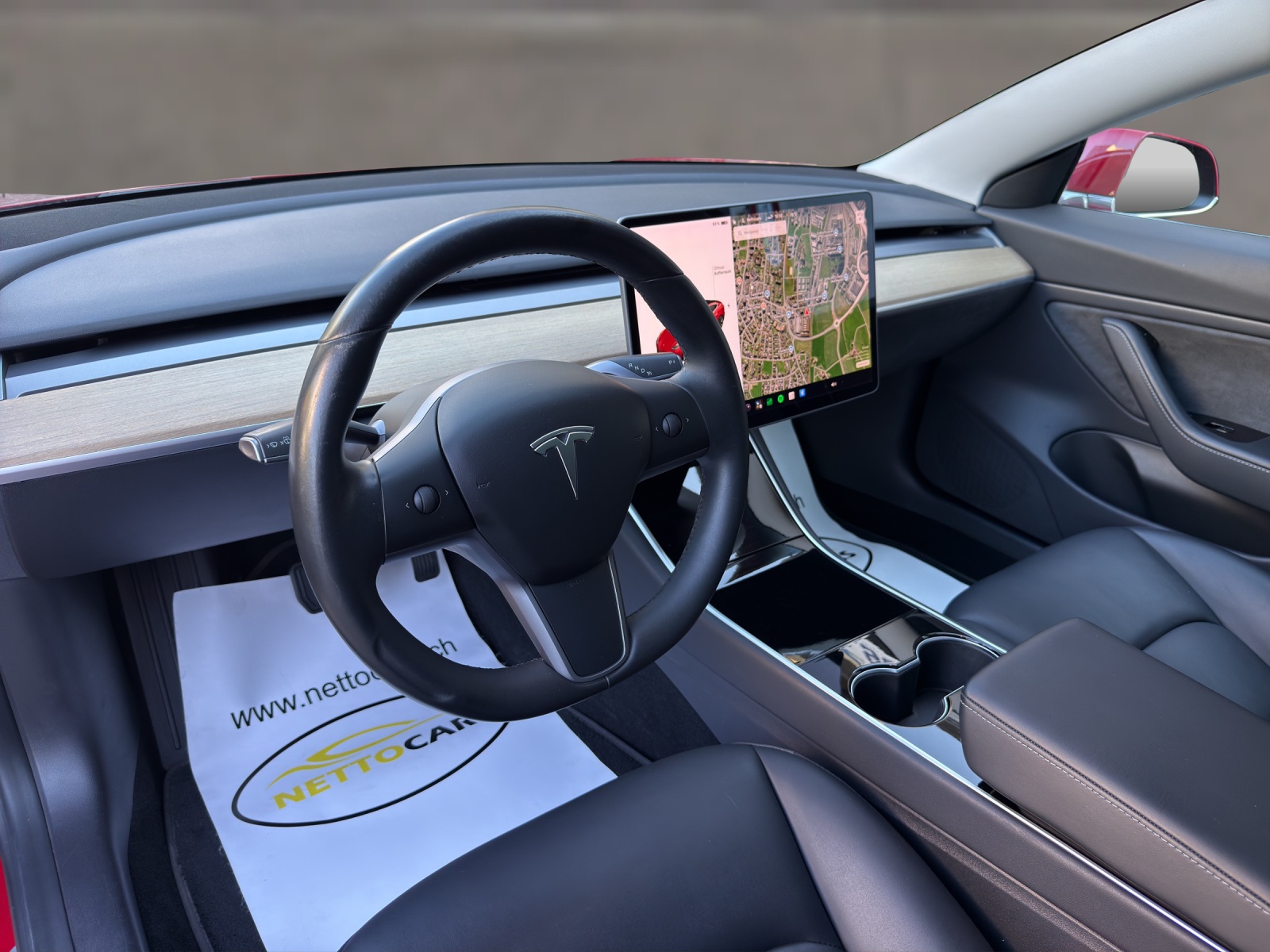TESLA Model 3 Long Range Dual Motor AWD-image-7