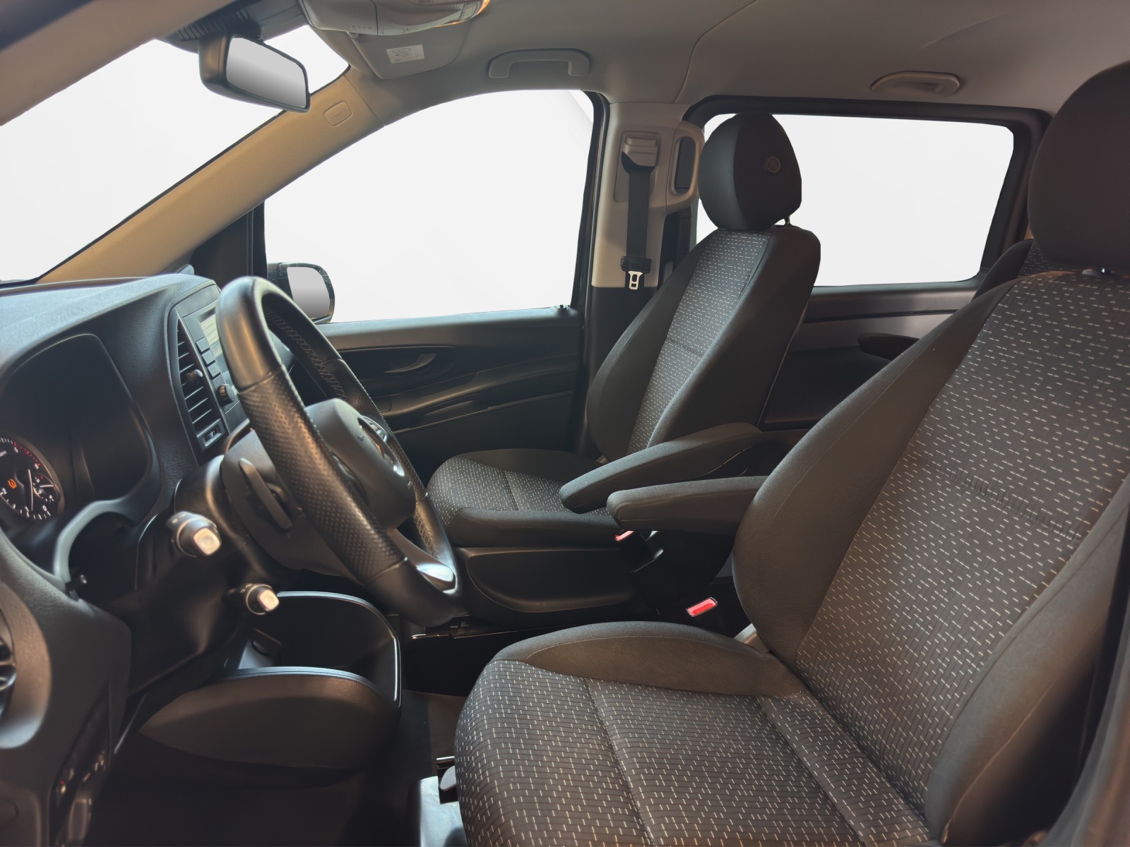 MERCEDES-BENZ Vito 116 CDI Pro Tourer 9G-Tronic-image-8