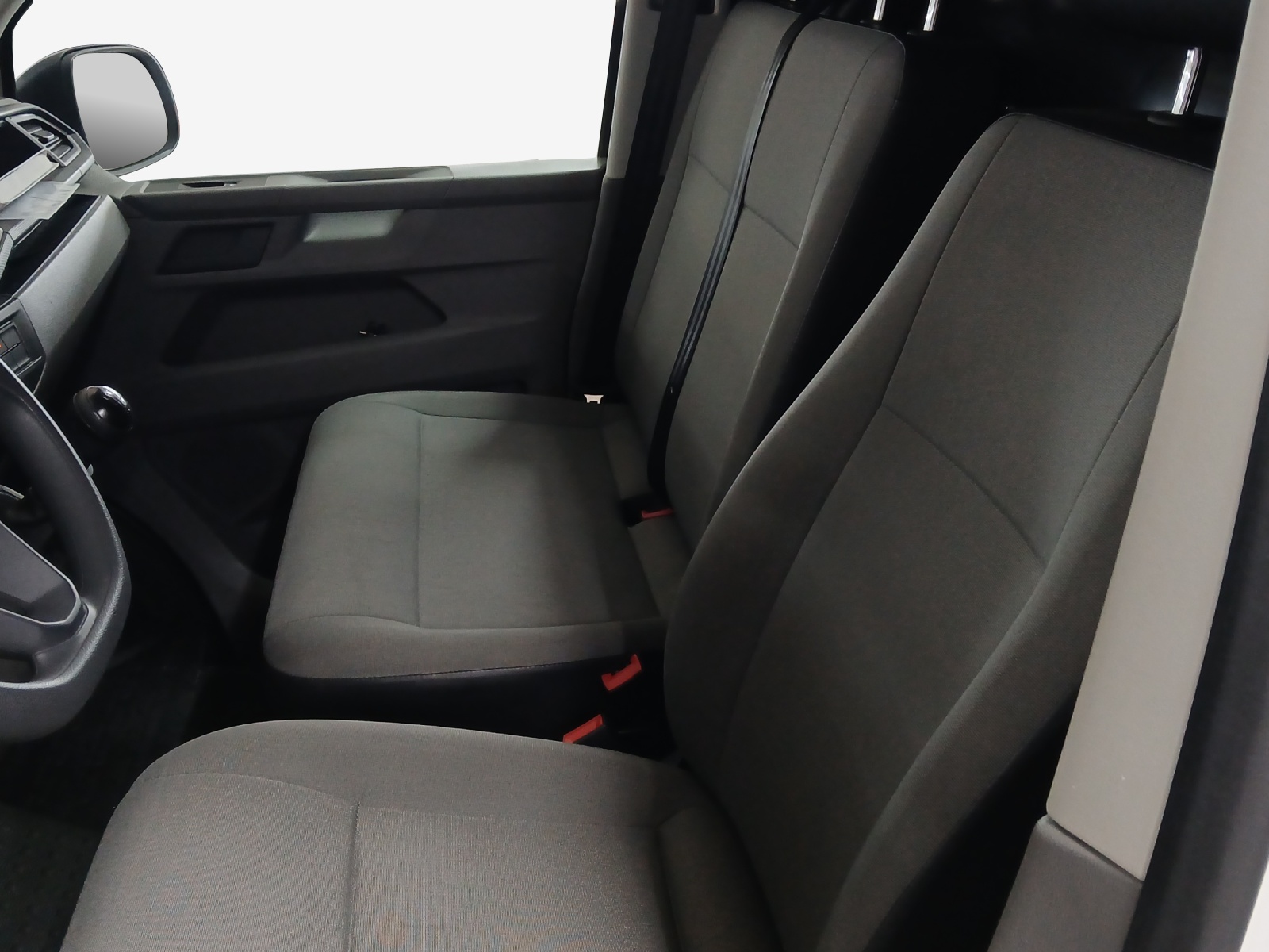VW T6.1 2.0 TDI-image-11