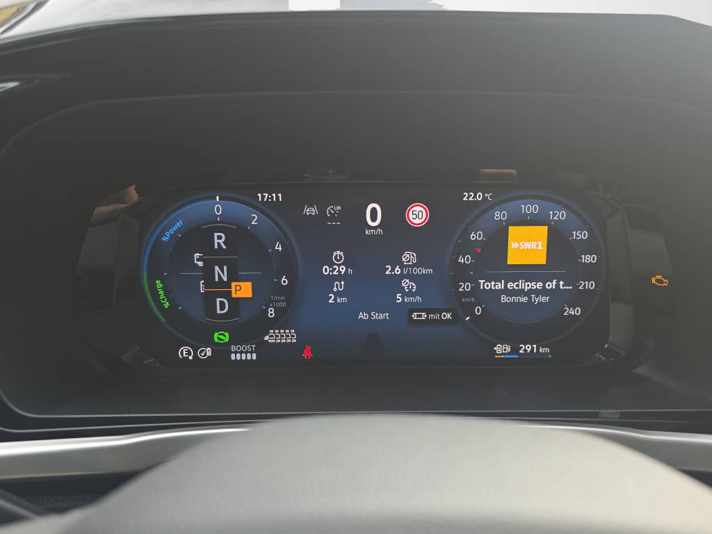 FORD TOURNEO CONNECT Grand 1.5 EcoBoost Titanium-image-10