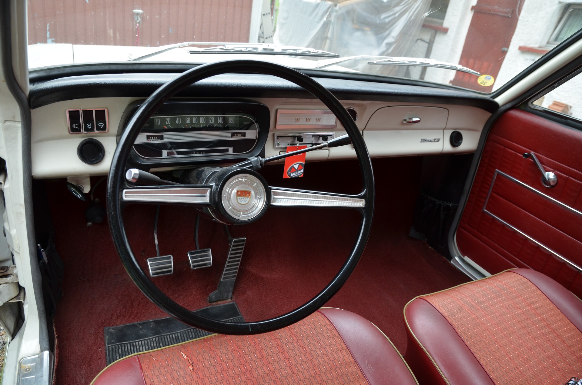 FORD 15M TS Coupé-image-3