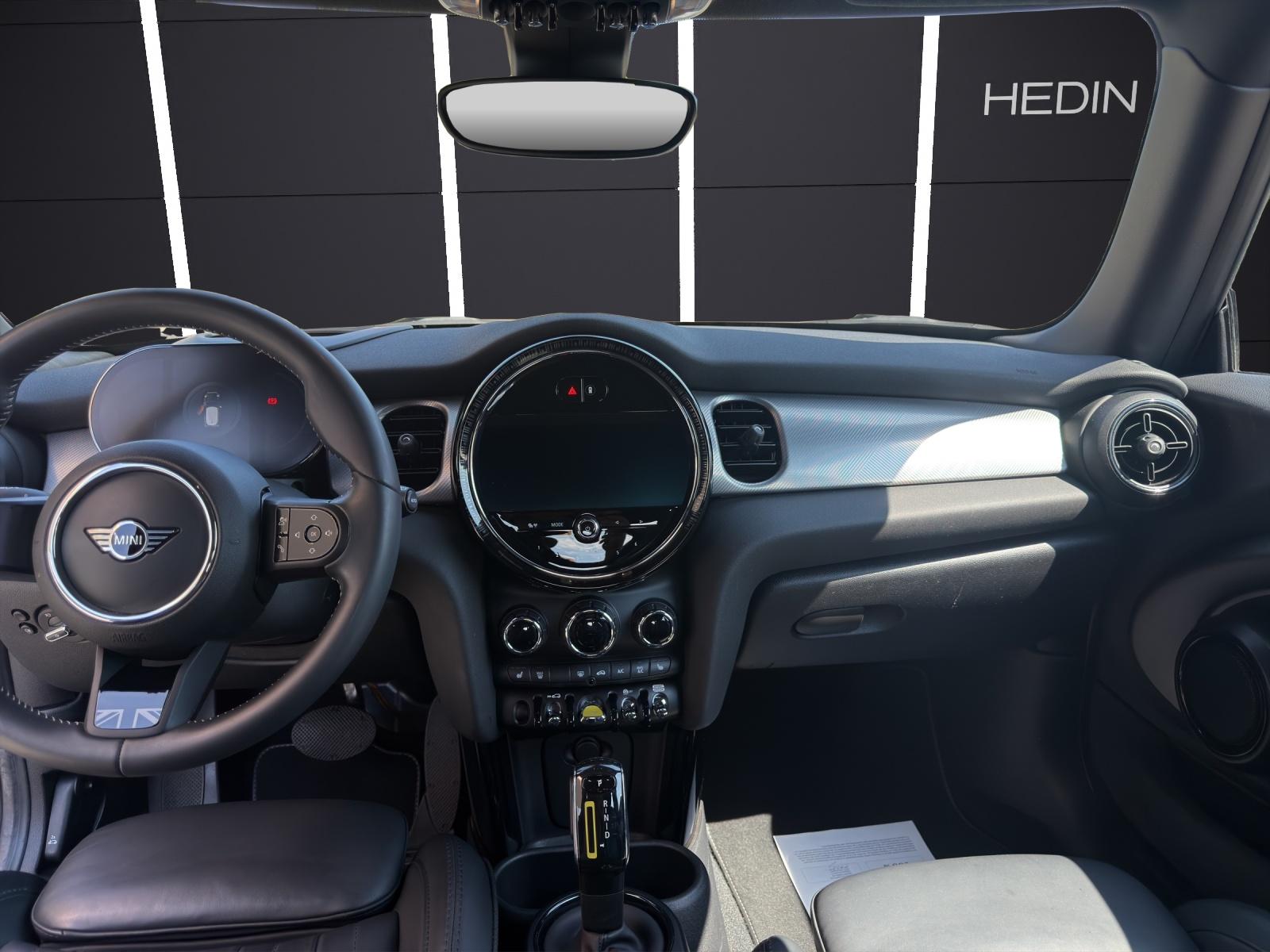 MINI F56 Cooper SE-image-11