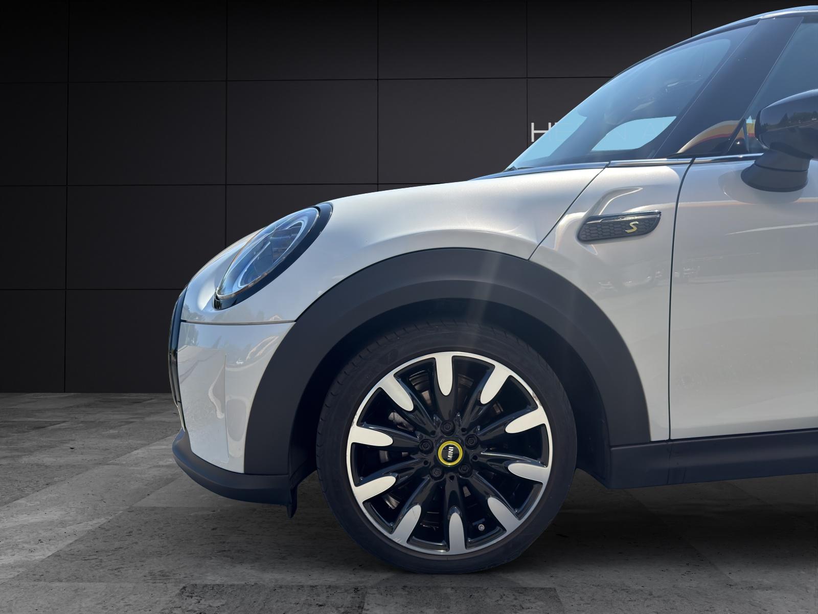 MINI F56 Cooper SE-image-4