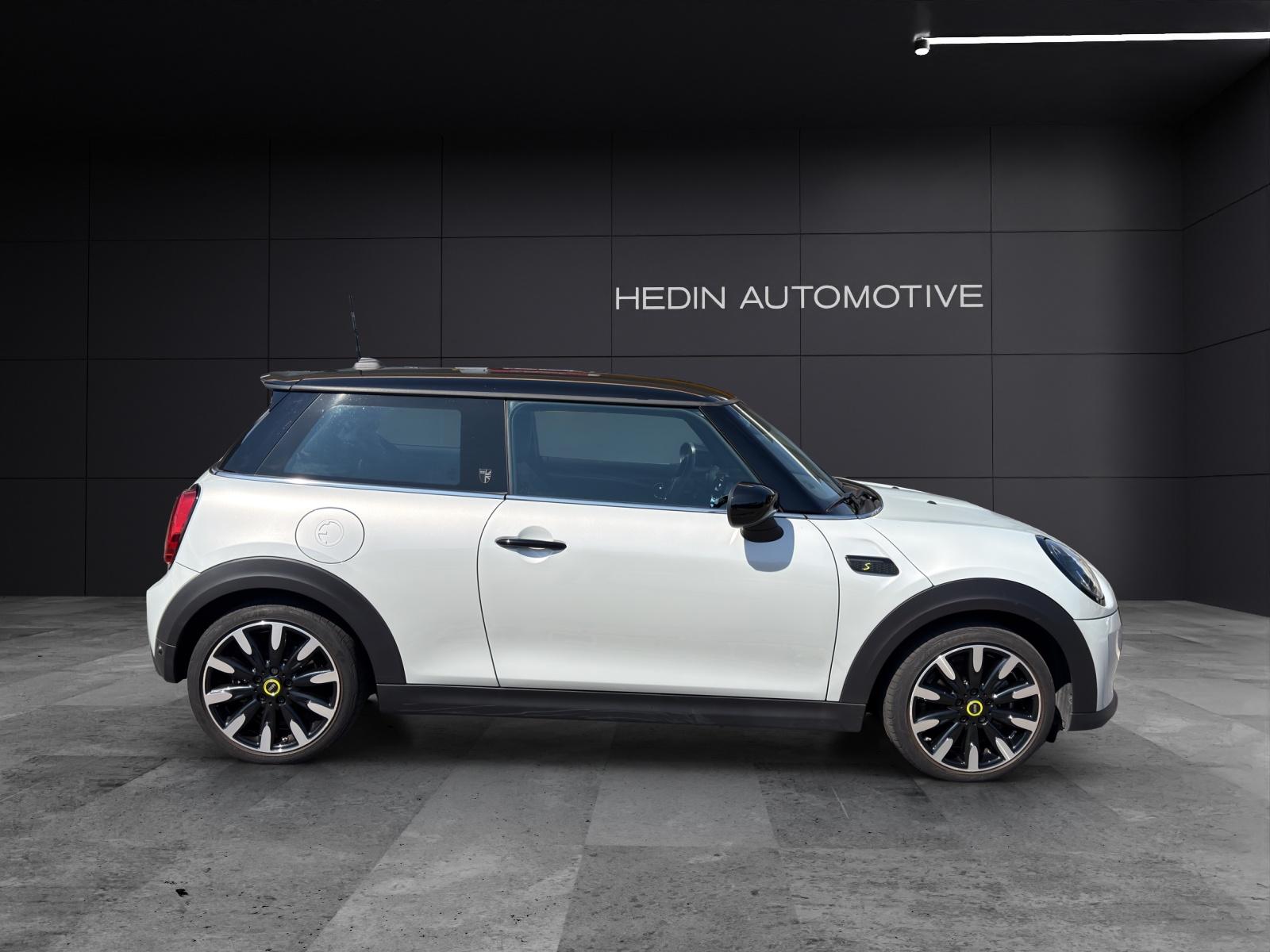 MINI F56 Cooper SE-image-16