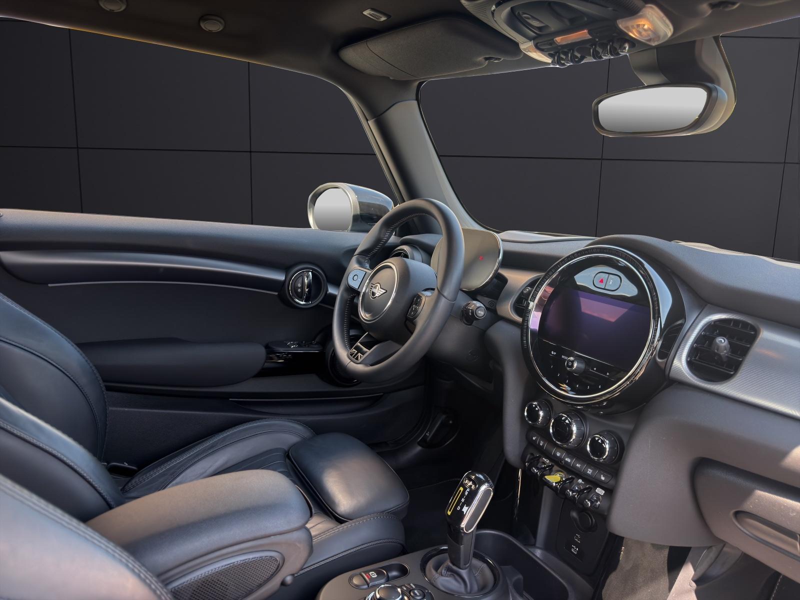 MINI F56 Cooper SE-image-18