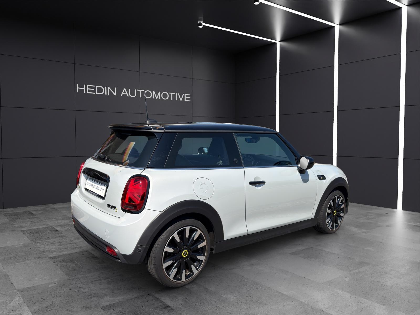 MINI F56 Cooper SE-image-15