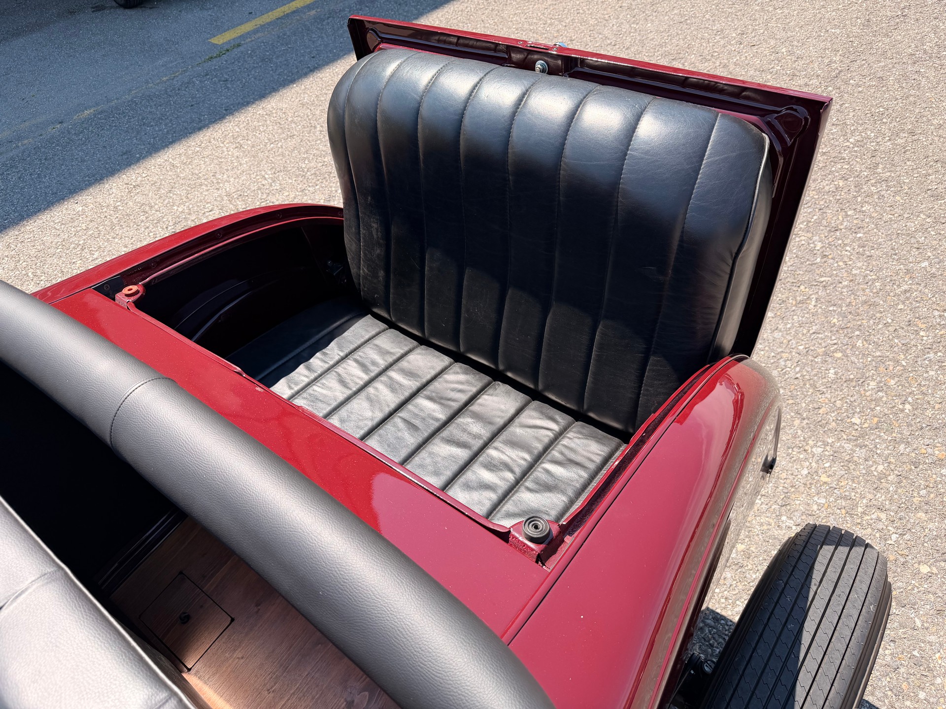 FORD Hot Rod - Roadster - V8-image-13