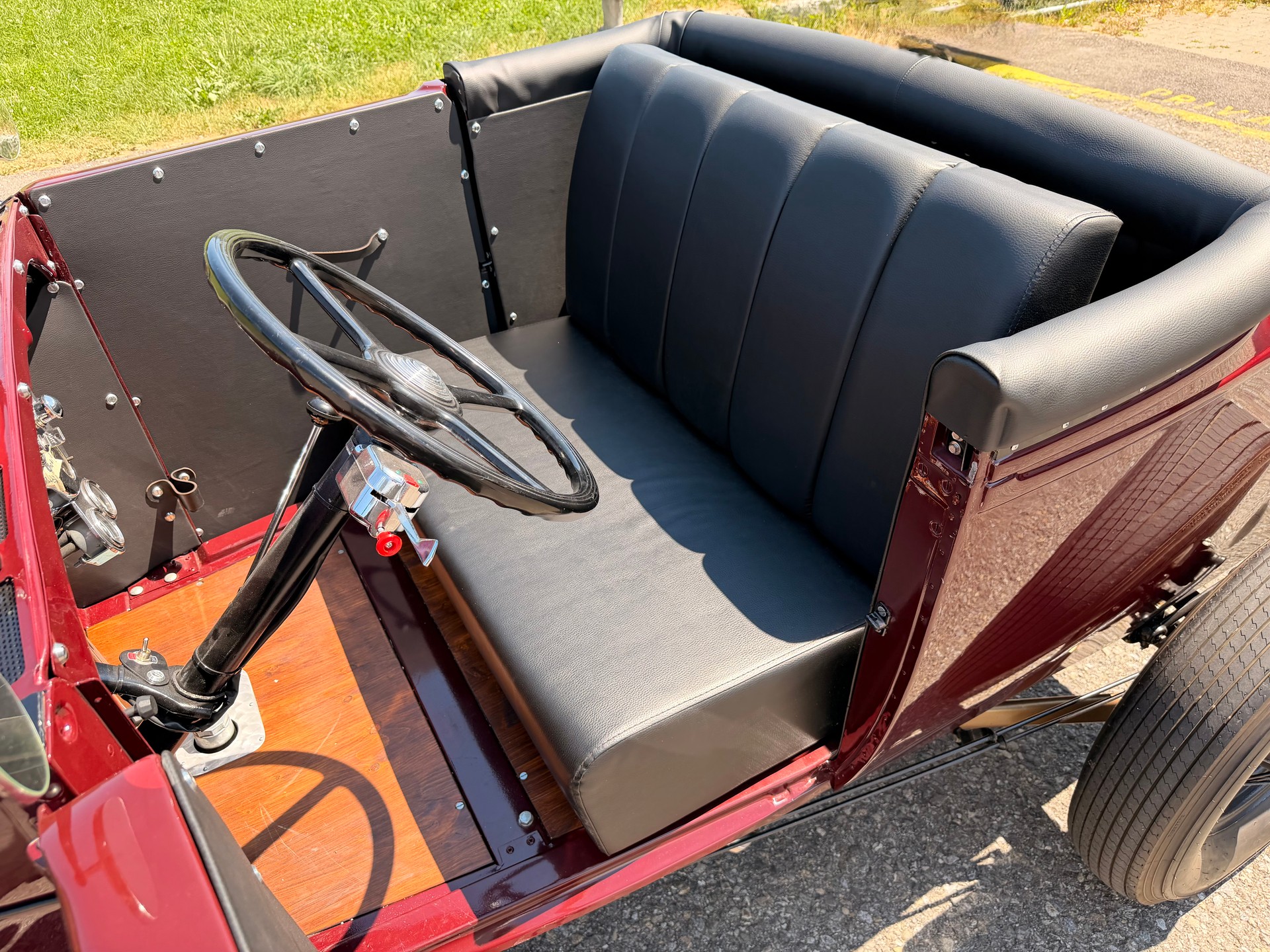 FORD Hot Rod - Roadster - V8-image-9