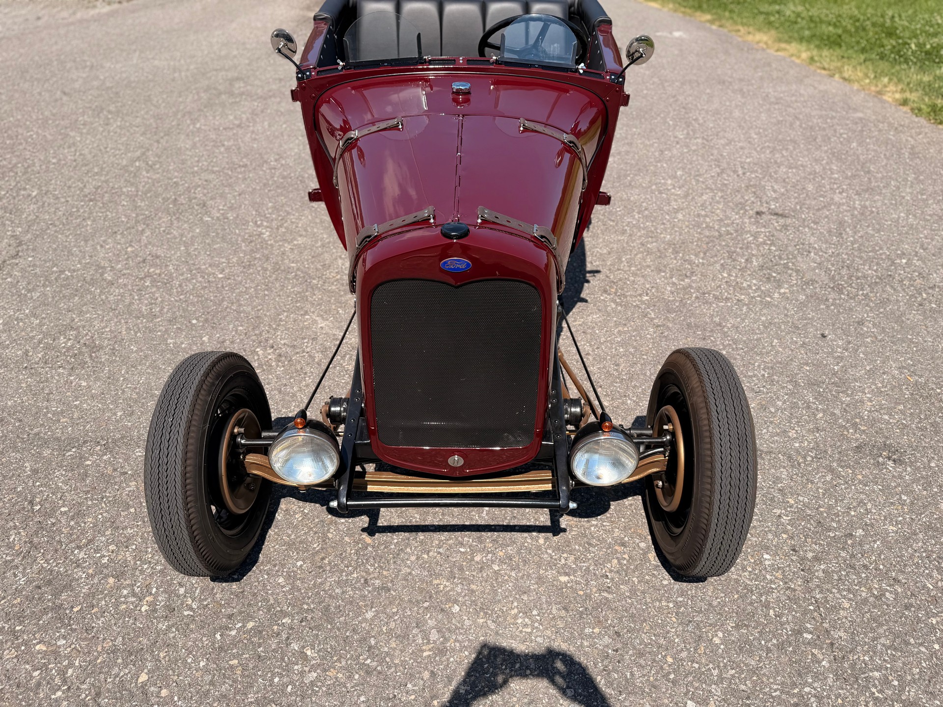 FORD Hot Rod - Roadster - V8-image-17